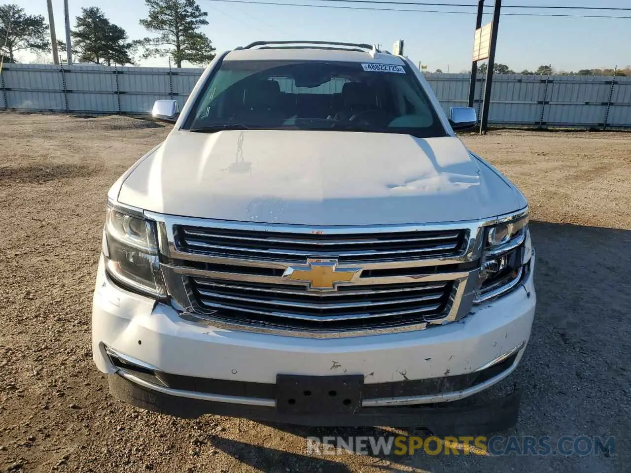 5 Photograph of a damaged car 1GNSKCKJ0KR208038 CHEVROLET TAHOE 2019