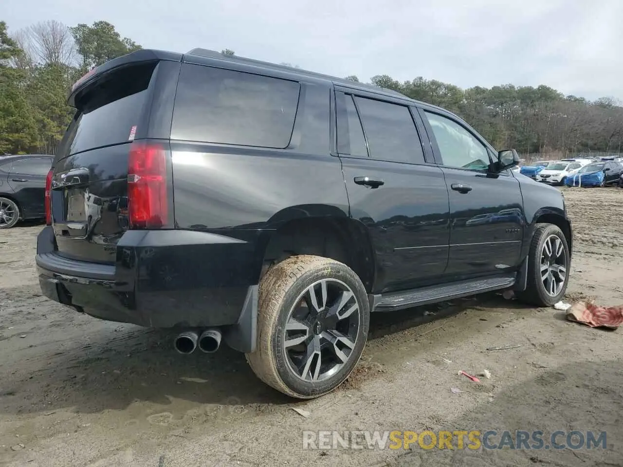 3 Фотография поврежденного автомобиля 1GNSKCKJ0KR247518 CHEVROLET TAHOE 2019