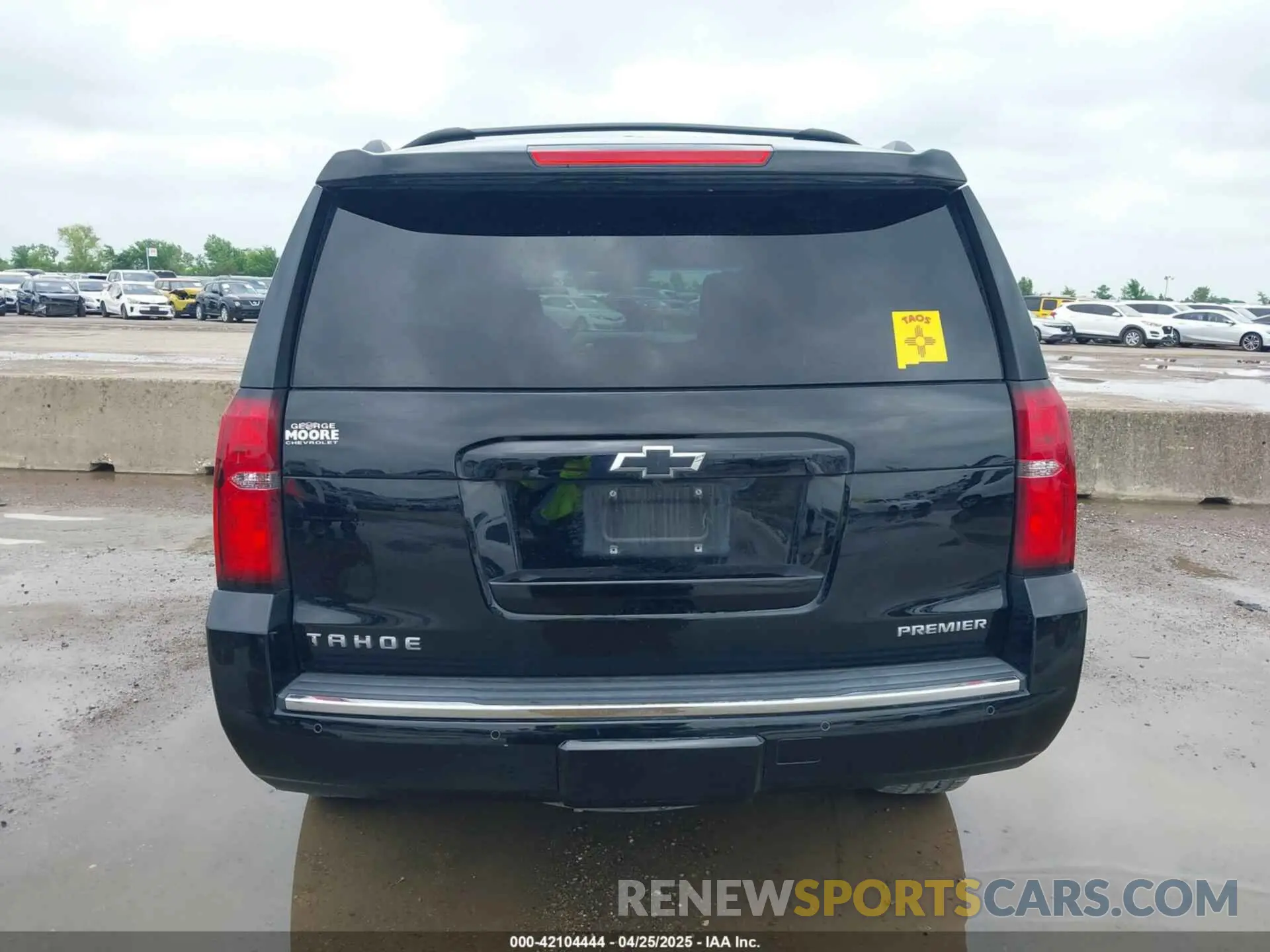 16 Фотография поврежденного автомобиля 1GNSKCKJ2KR242577 CHEVROLET TAHOE 2019