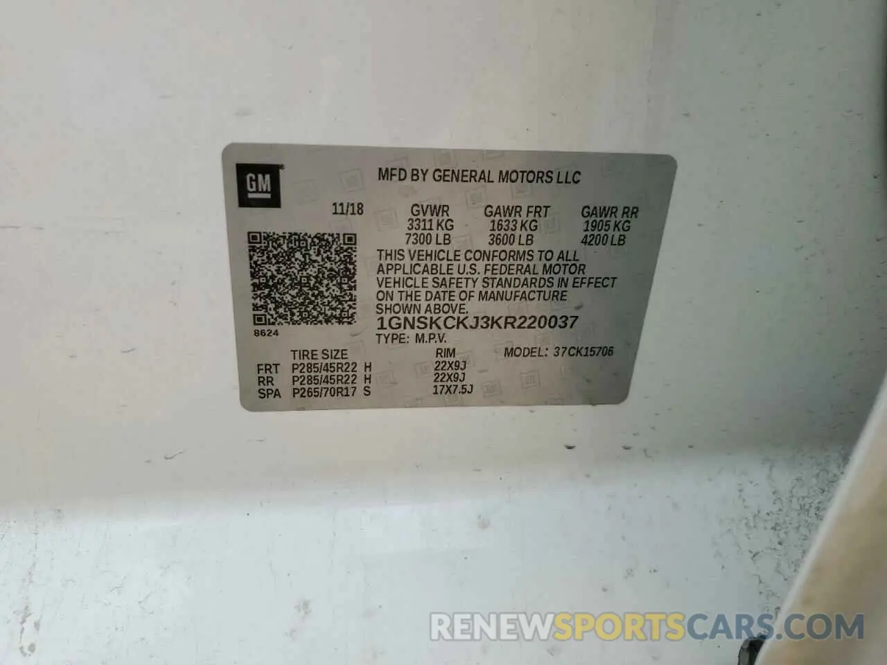 13 Photograph of a damaged car 1GNSKCKJ3KR220037 CHEVROLET TAHOE 2019