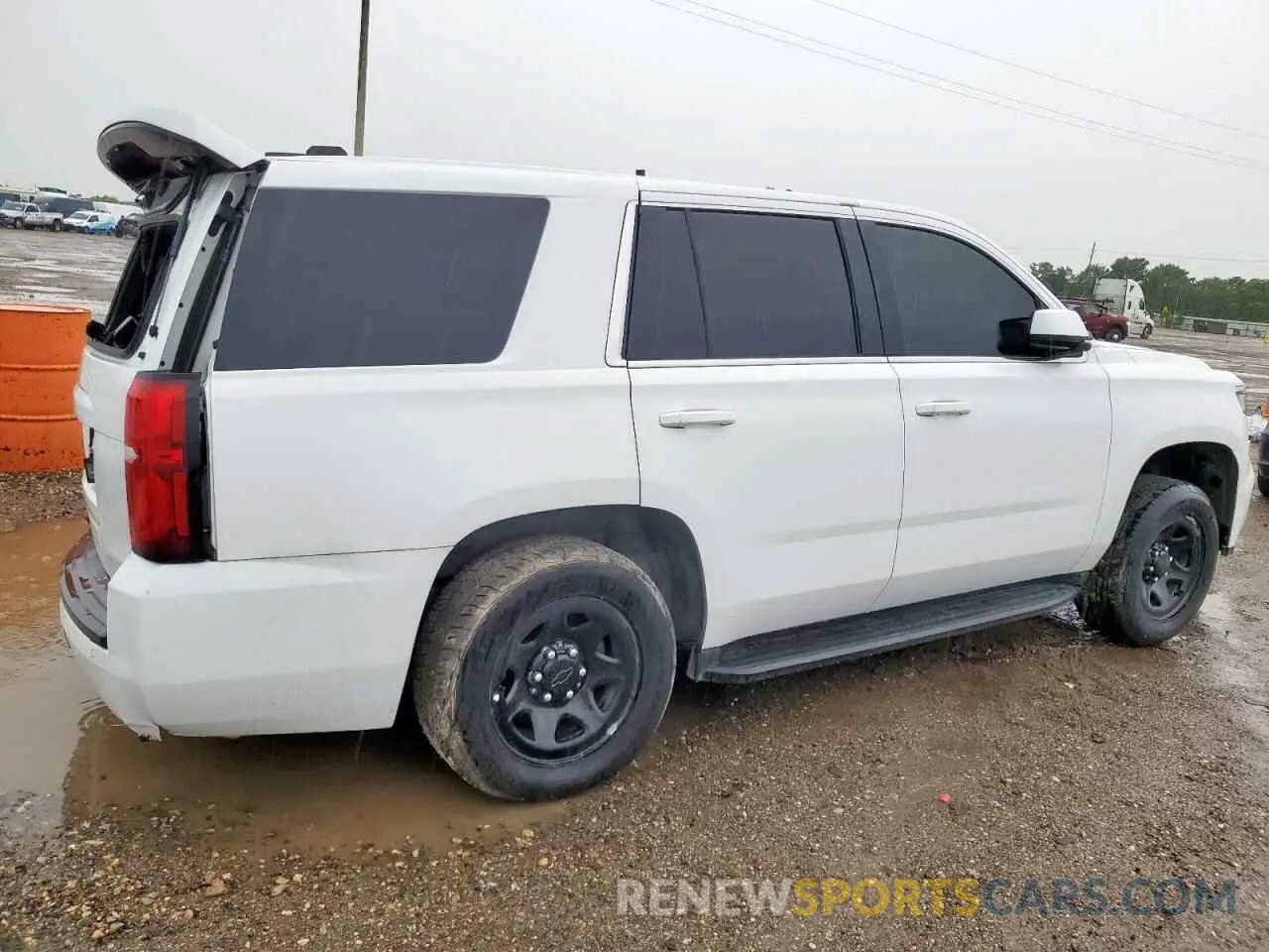 3 Фотография поврежденного автомобиля 1GNLCDEC0LR254474 CHEVROLET TAHOE 2020