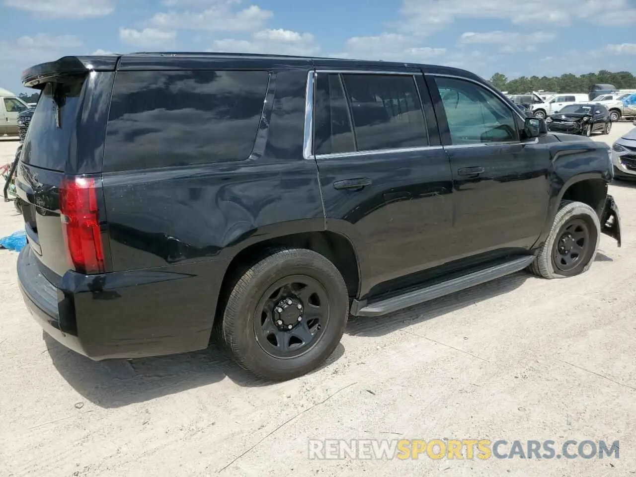 3 Фотография поврежденного автомобиля 1GNLCDEC7LR221777 CHEVROLET TAHOE 2020