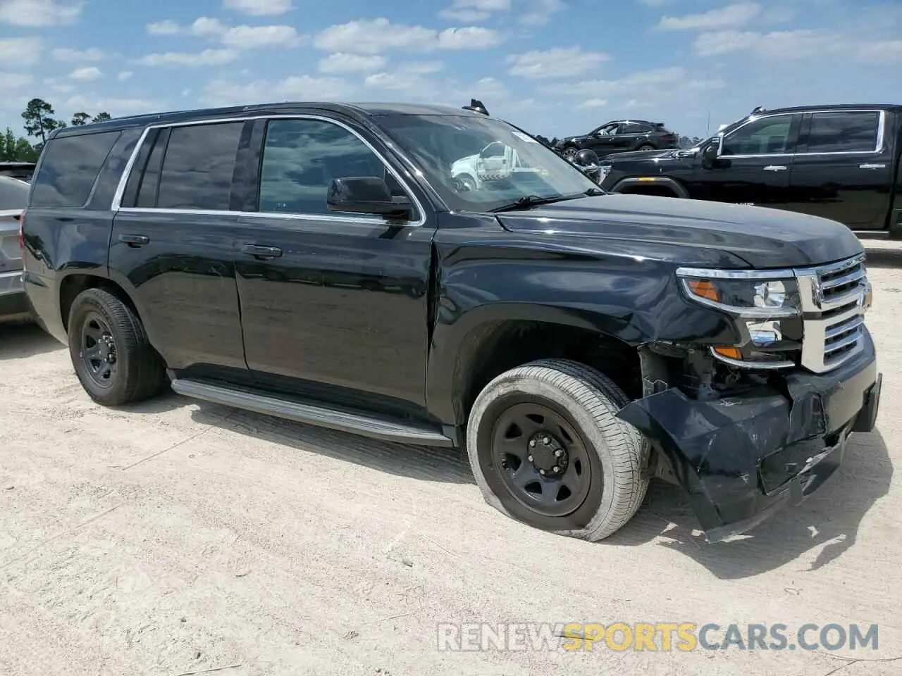 4 Фотография поврежденного автомобиля 1GNLCDEC7LR221777 CHEVROLET TAHOE 2020