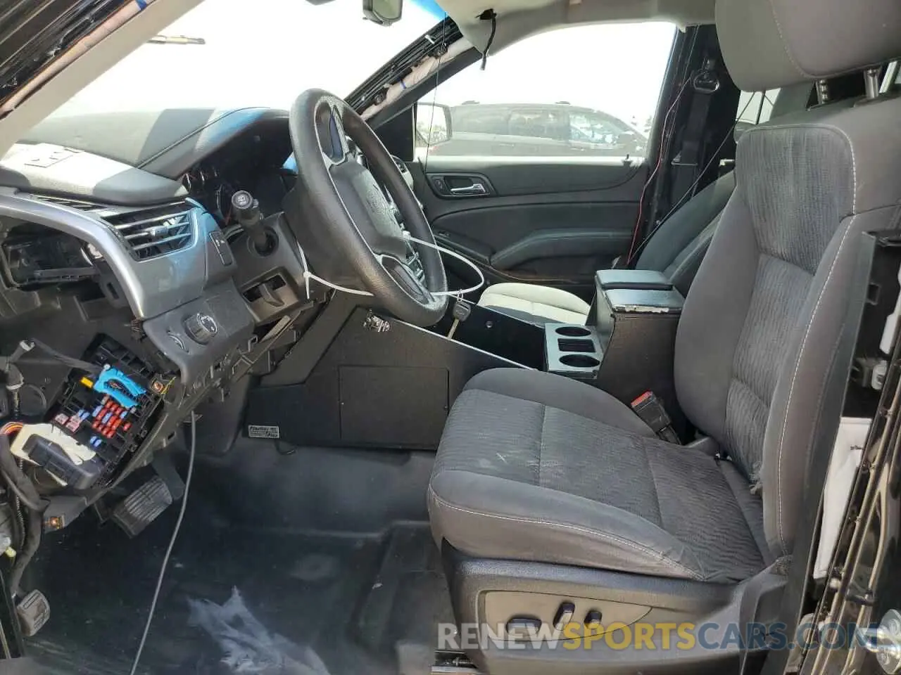 7 Фотография поврежденного автомобиля 1GNLCDEC7LR221777 CHEVROLET TAHOE 2020