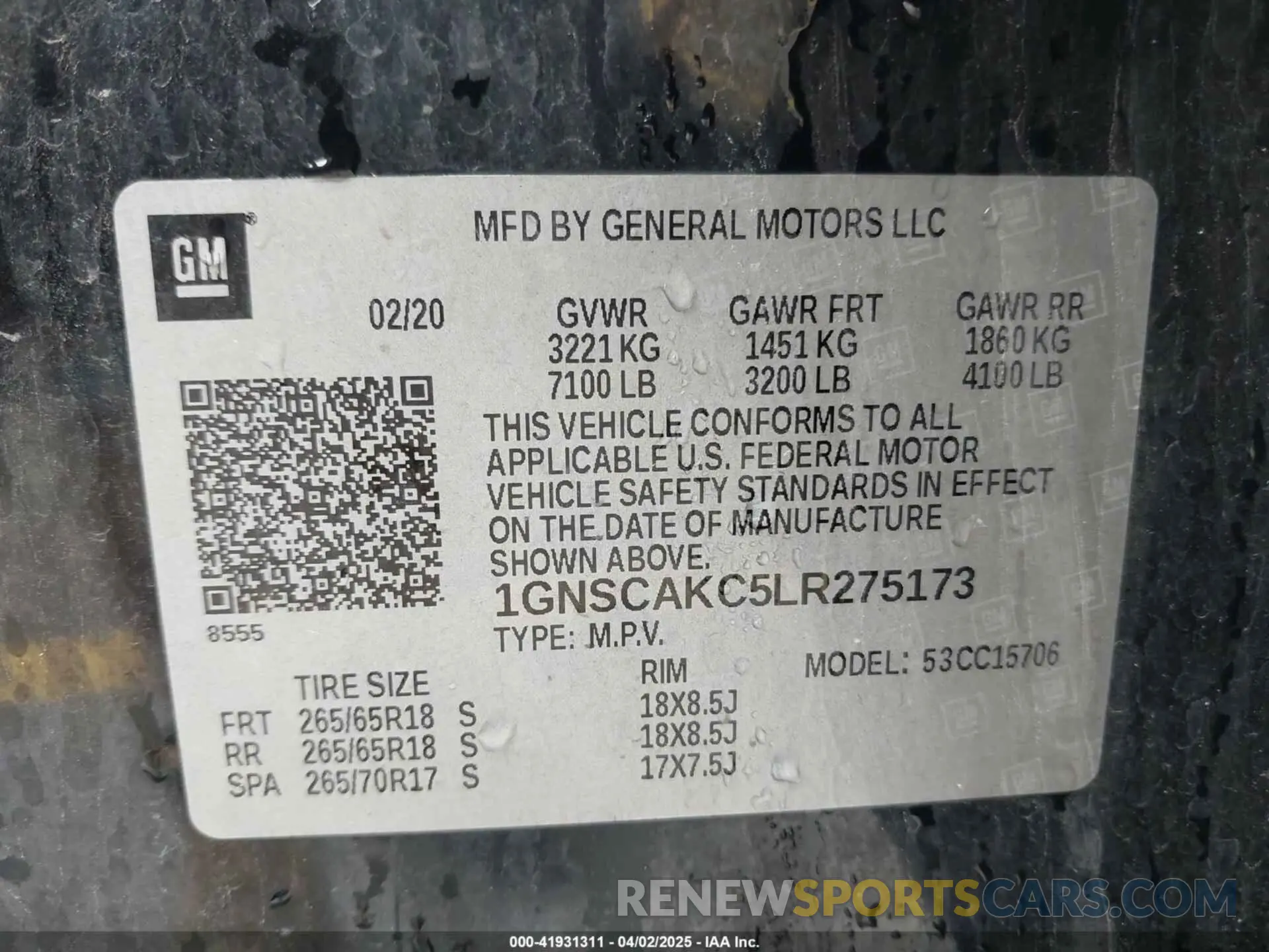 9 Photograph of a damaged car 1GNSCAKC5LR275173 CHEVROLET TAHOE 2020