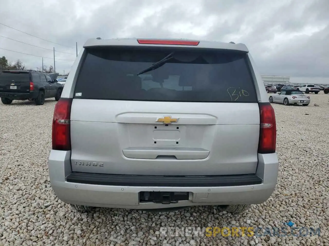 6 Фотография поврежденного автомобиля 1GNSCAKC9LR265813 CHEVROLET TAHOE 2020