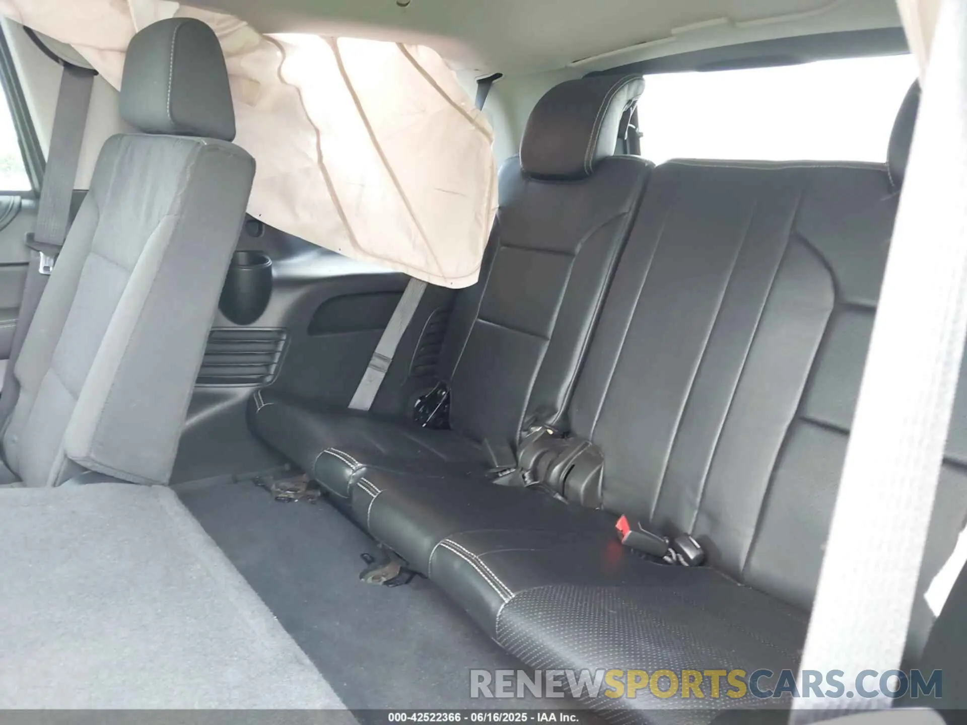 16 Photograph of a damaged car 1GNSCAKCXLR105018 CHEVROLET TAHOE 2020