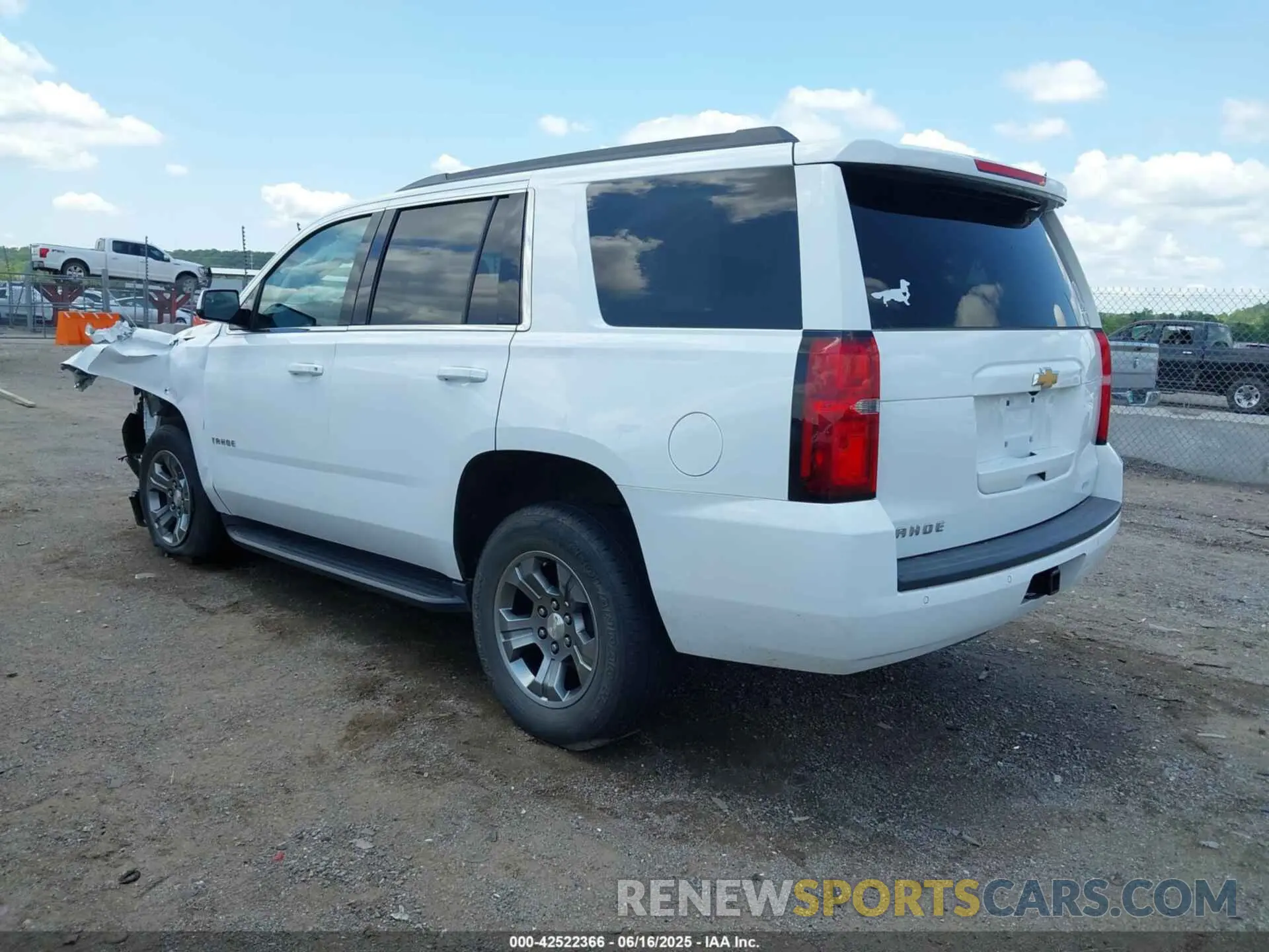 3 Photograph of a damaged car 1GNSCAKCXLR105018 CHEVROLET TAHOE 2020