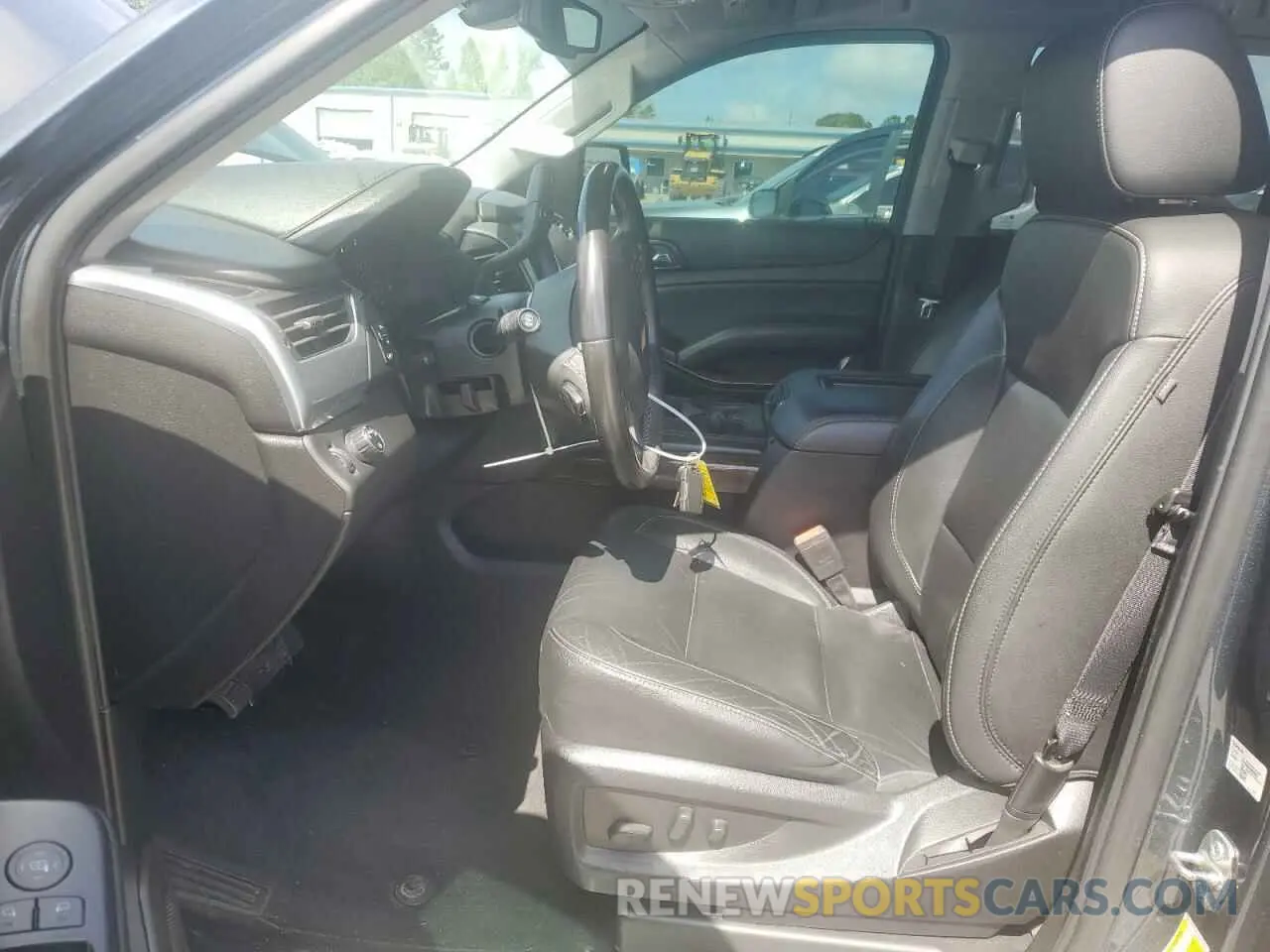 7 Photograph of a damaged car 1GNSCBKC3LR164904 CHEVROLET TAHOE 2020