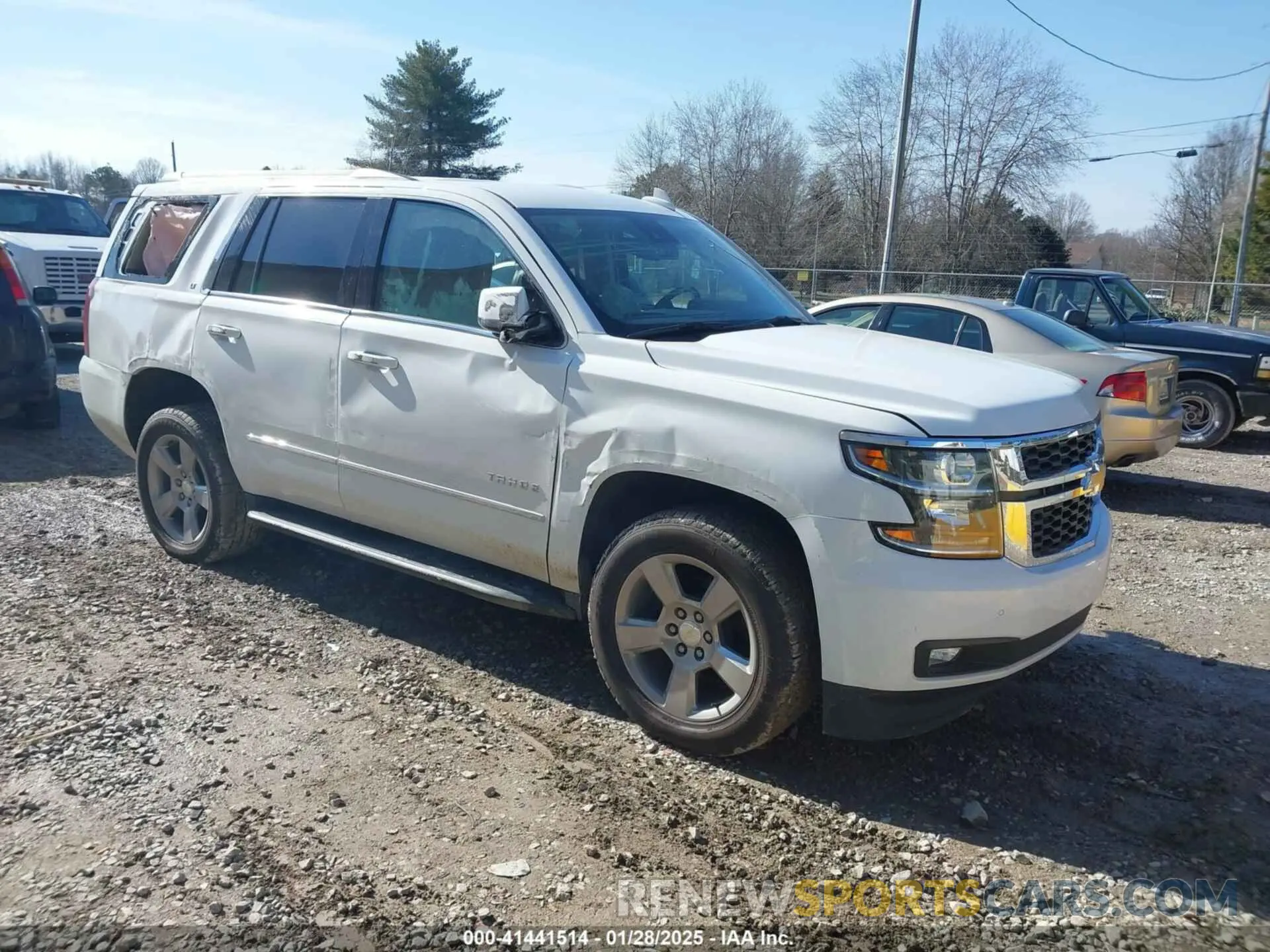 1 Photograph of a damaged car 1GNSCBKCXLR289172 CHEVROLET TAHOE 2020