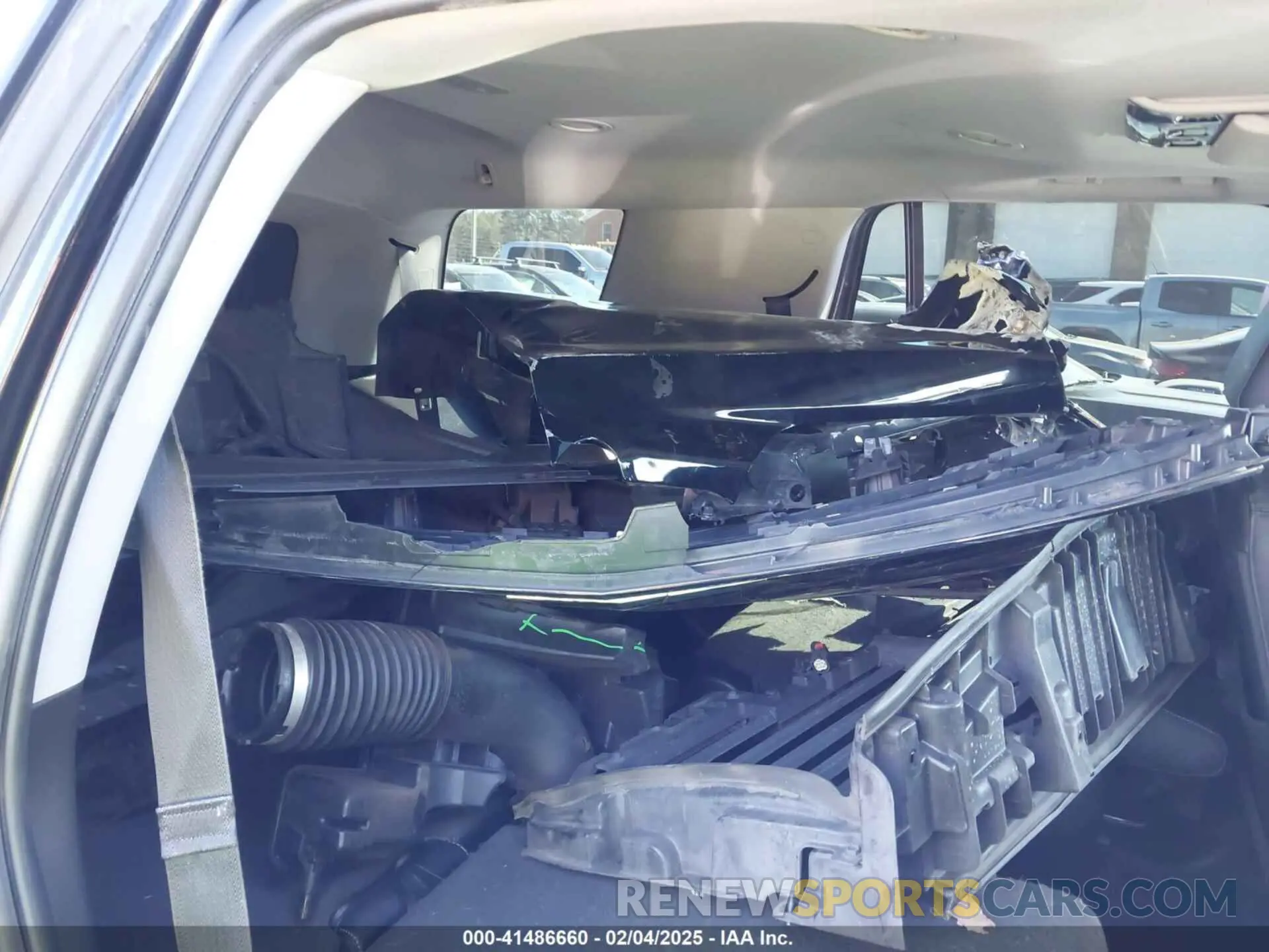 12 Фотография поврежденного автомобиля 1GNSCCKCXLR106732 CHEVROLET TAHOE 2020