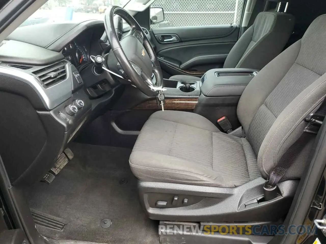 7 Фотография поврежденного автомобиля 1GNSKAKCXLR304282 CHEVROLET TAHOE 2020