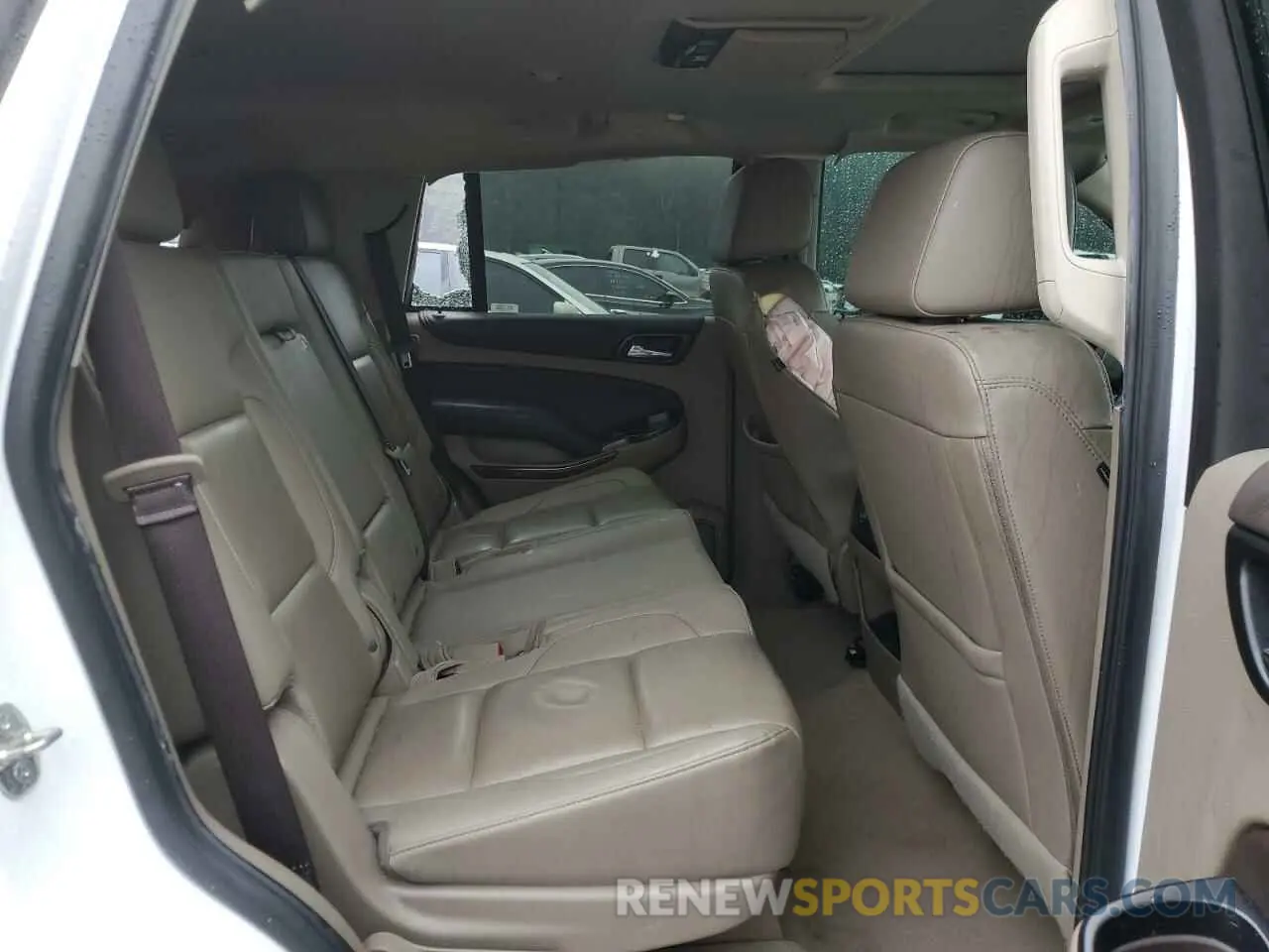 12 Photograph of a damaged car 1GNSKBKC1LR230885 CHEVROLET TAHOE 2020