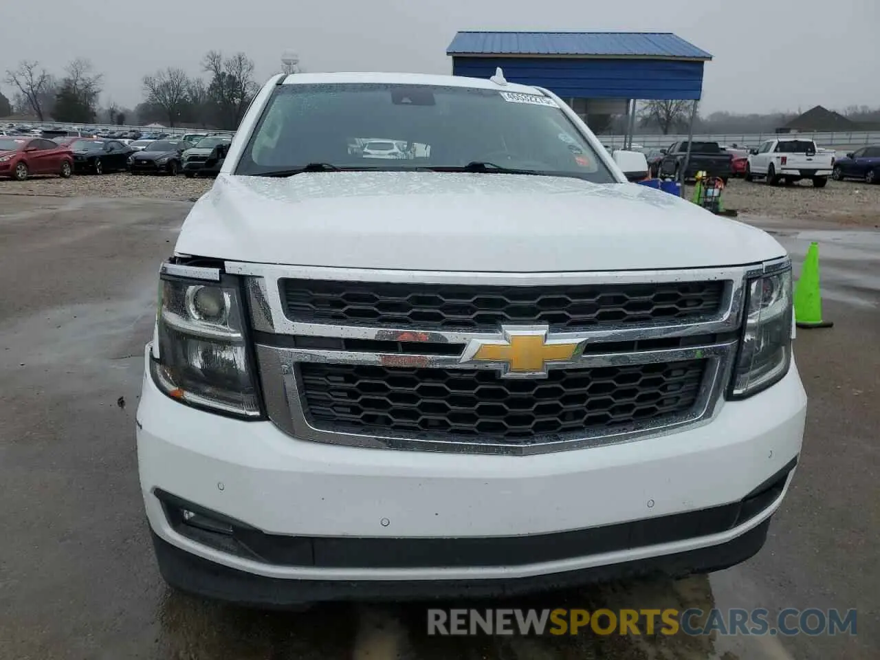 5 Photograph of a damaged car 1GNSKBKC1LR230885 CHEVROLET TAHOE 2020