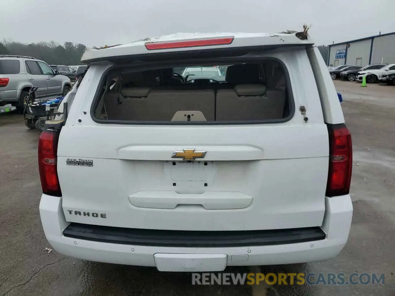 6 Photograph of a damaged car 1GNSKBKC1LR230885 CHEVROLET TAHOE 2020