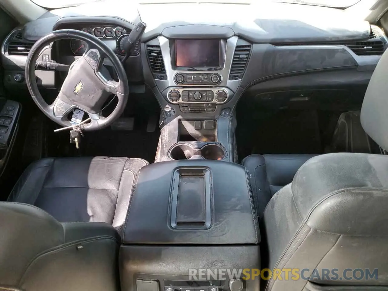 8 Фотография поврежденного автомобиля 1GNSKBKC2LR161480 CHEVROLET TAHOE 2020