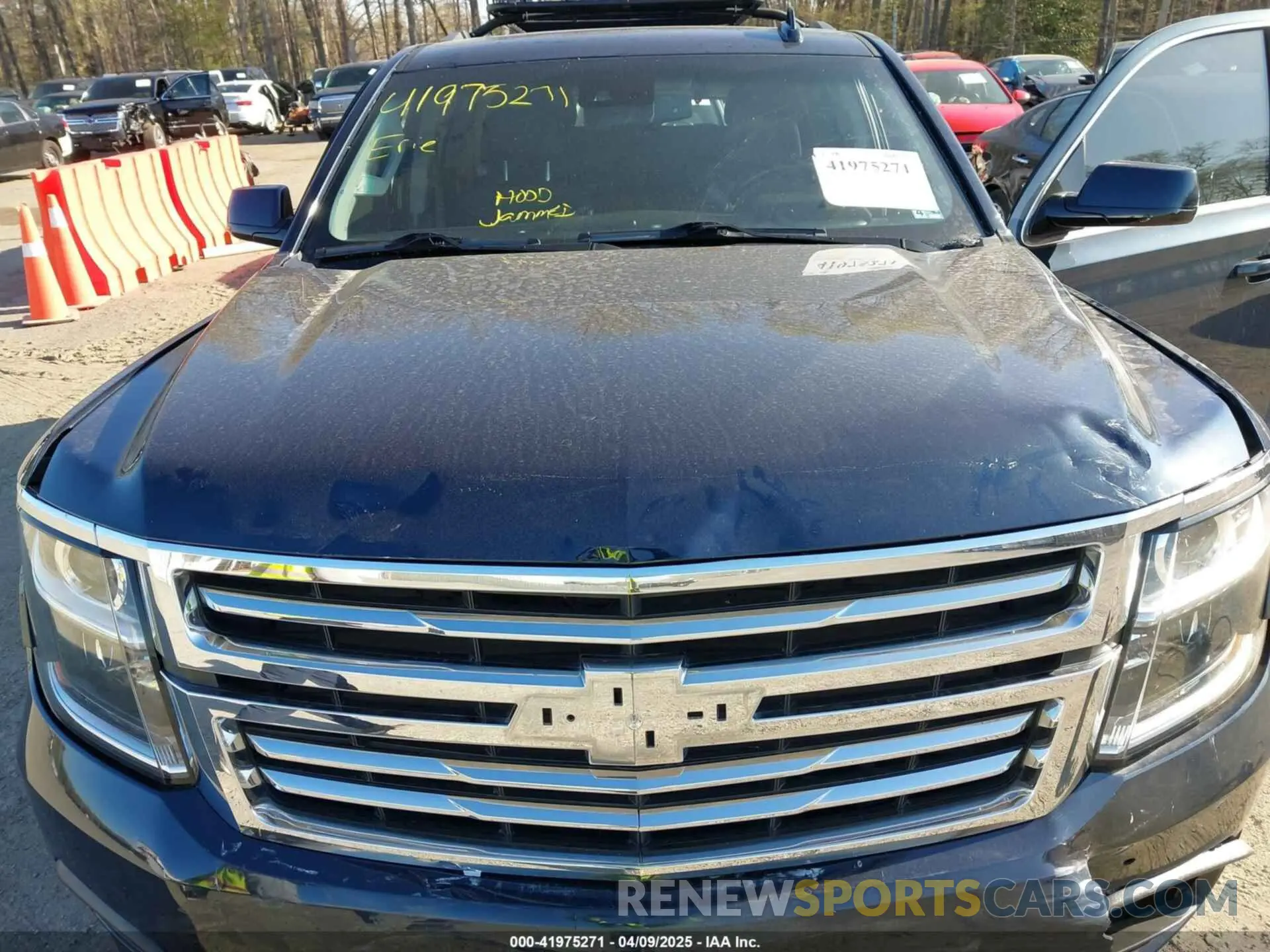 10 Фотография поврежденного автомобиля 1GNSKBKC3LR136703 CHEVROLET TAHOE 2020