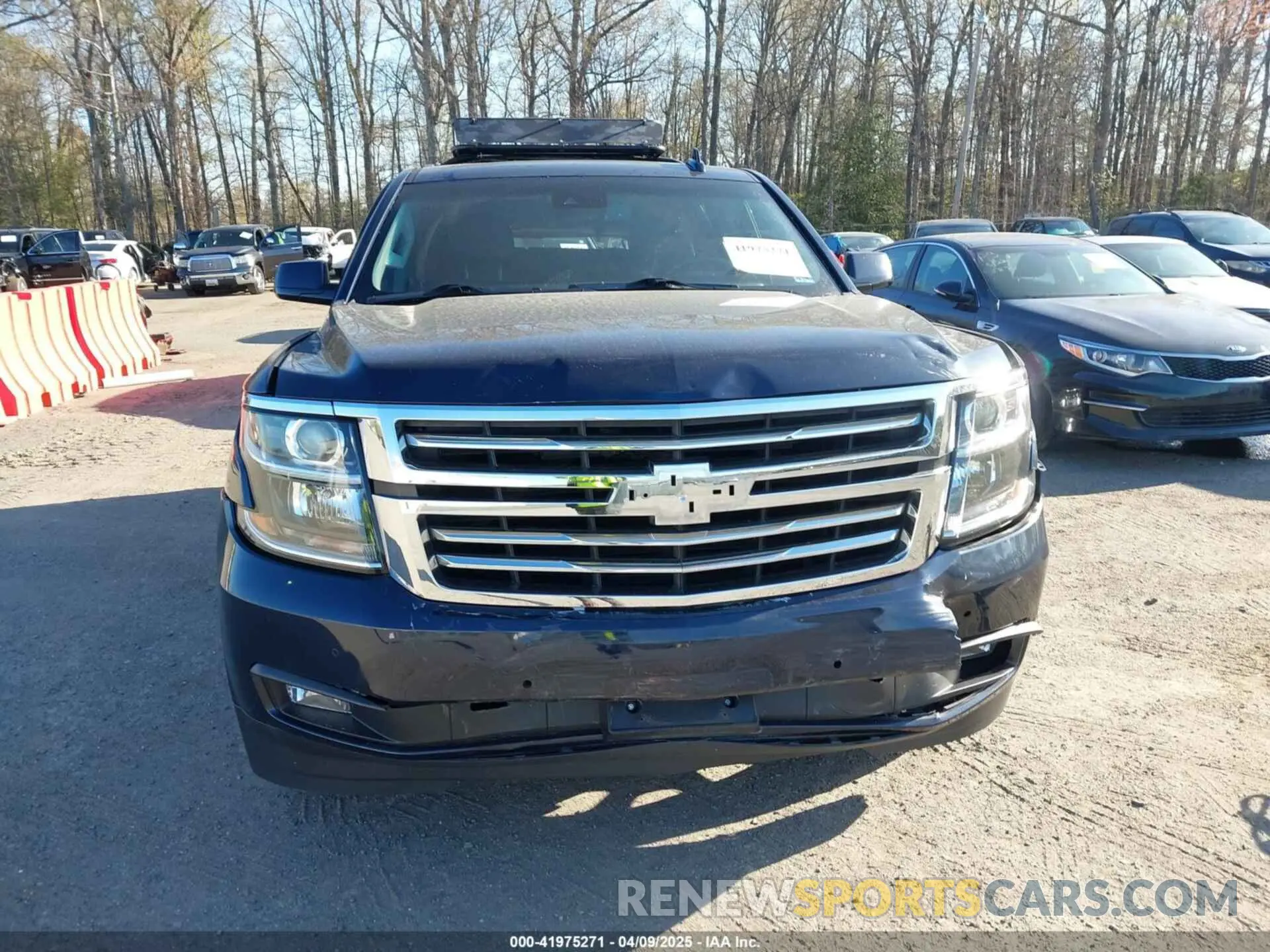 12 Фотография поврежденного автомобиля 1GNSKBKC3LR136703 CHEVROLET TAHOE 2020