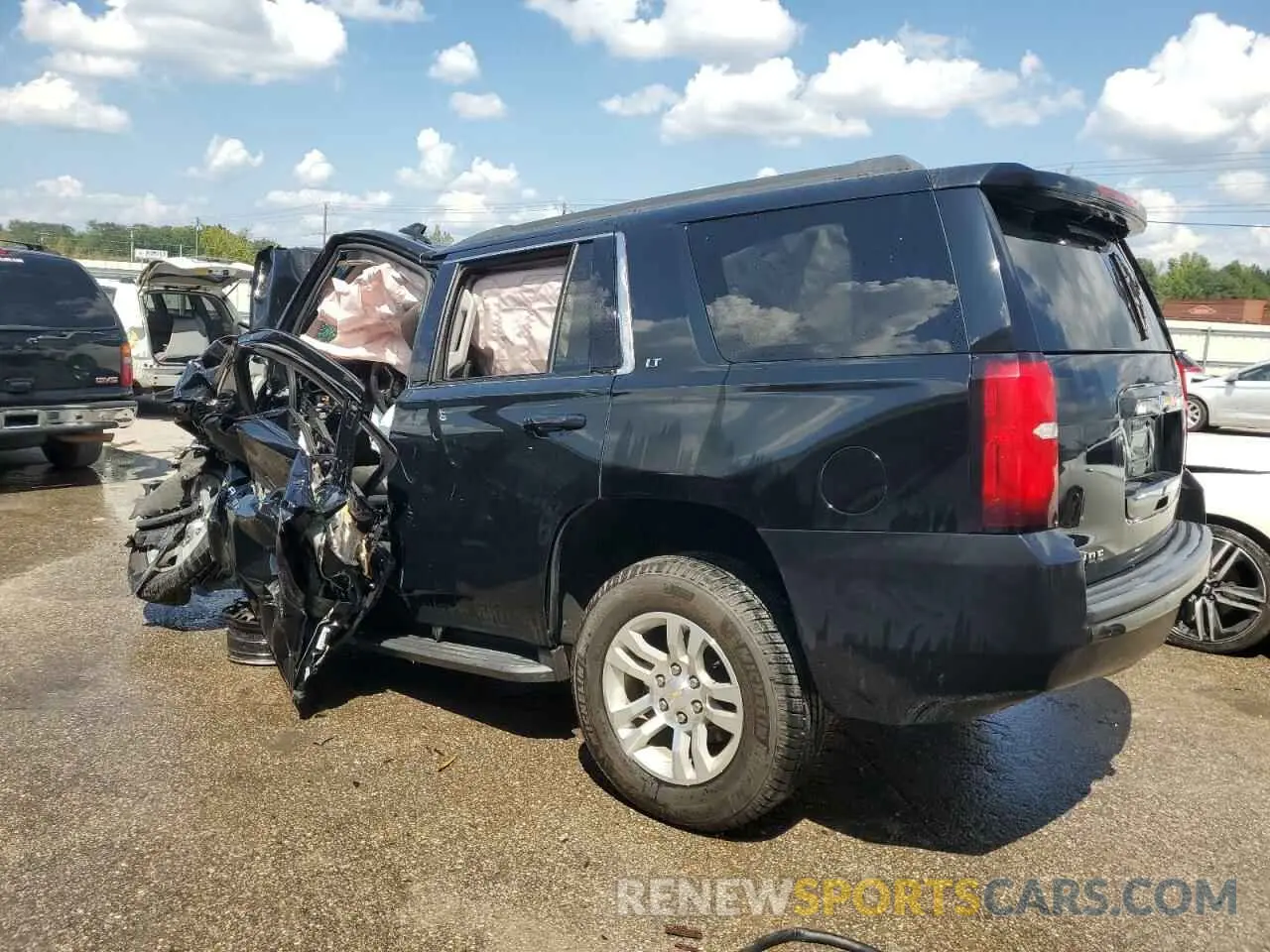 2 Photograph of a damaged car 1GNSKBKC3LR267050 CHEVROLET TAHOE 2020