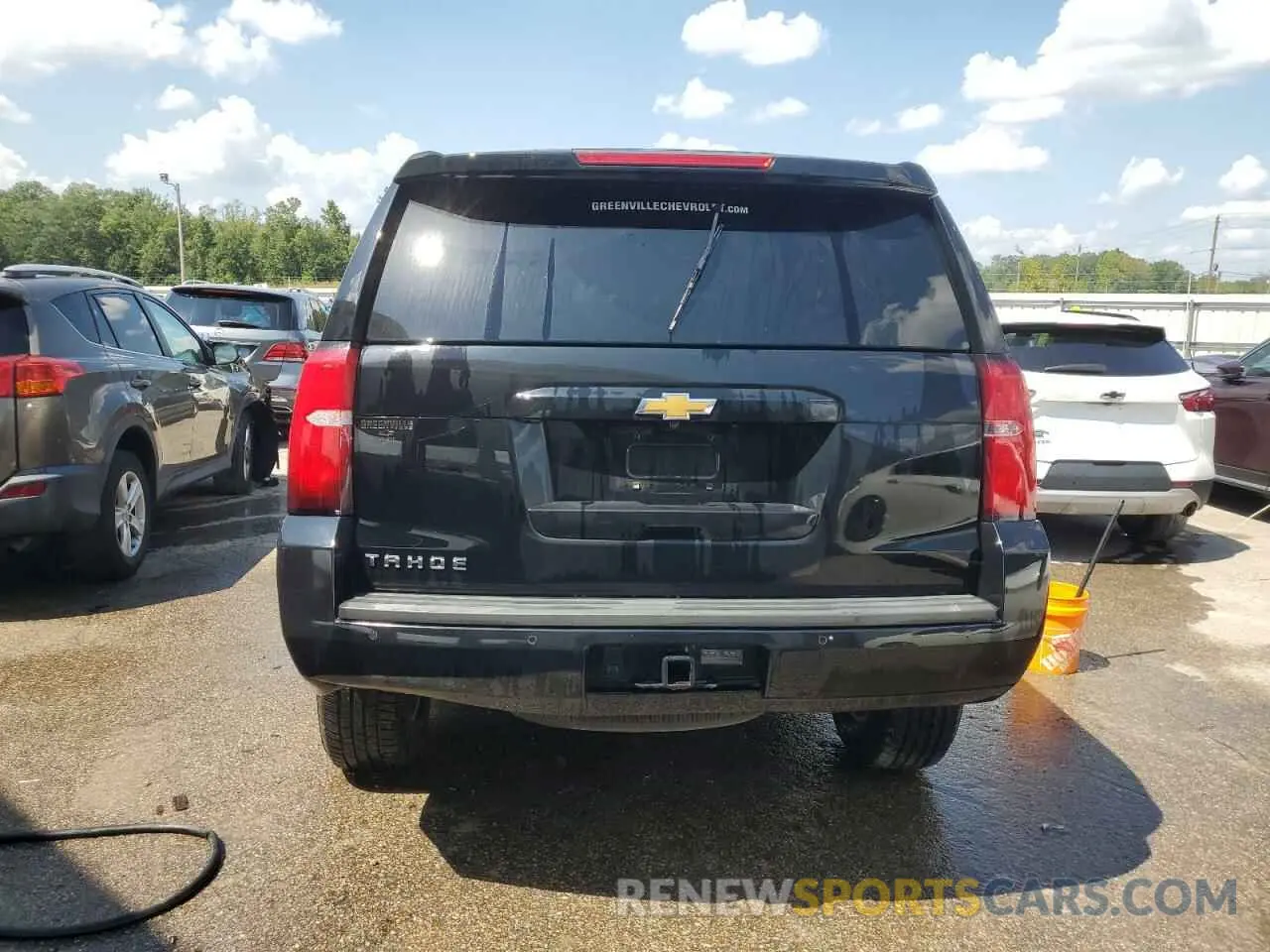 6 Photograph of a damaged car 1GNSKBKC3LR267050 CHEVROLET TAHOE 2020