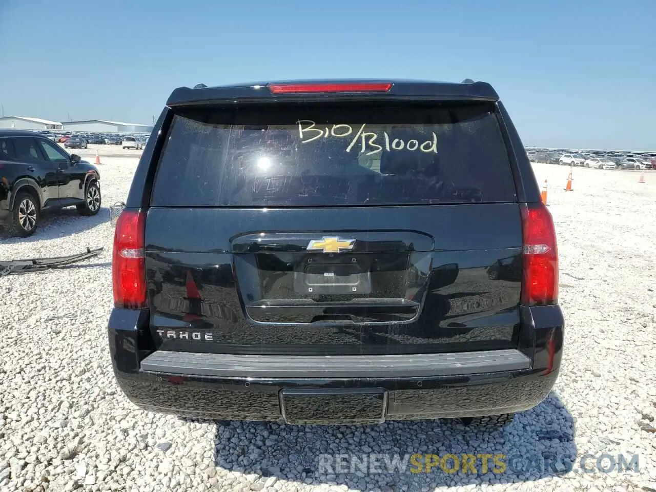 6 Фотография поврежденного автомобиля 1GNSKBKC4LR275254 CHEVROLET TAHOE 2020