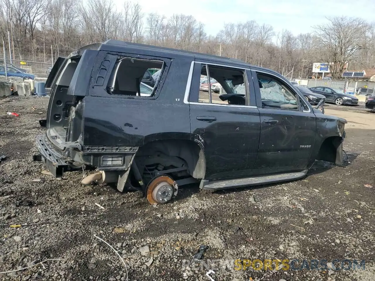 3 Фотография поврежденного автомобиля 1GNSKBKC5LR152577 CHEVROLET TAHOE 2020