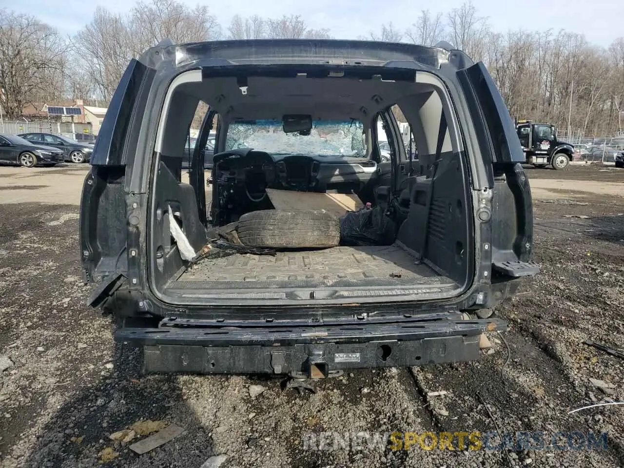 6 Фотография поврежденного автомобиля 1GNSKBKC5LR152577 CHEVROLET TAHOE 2020