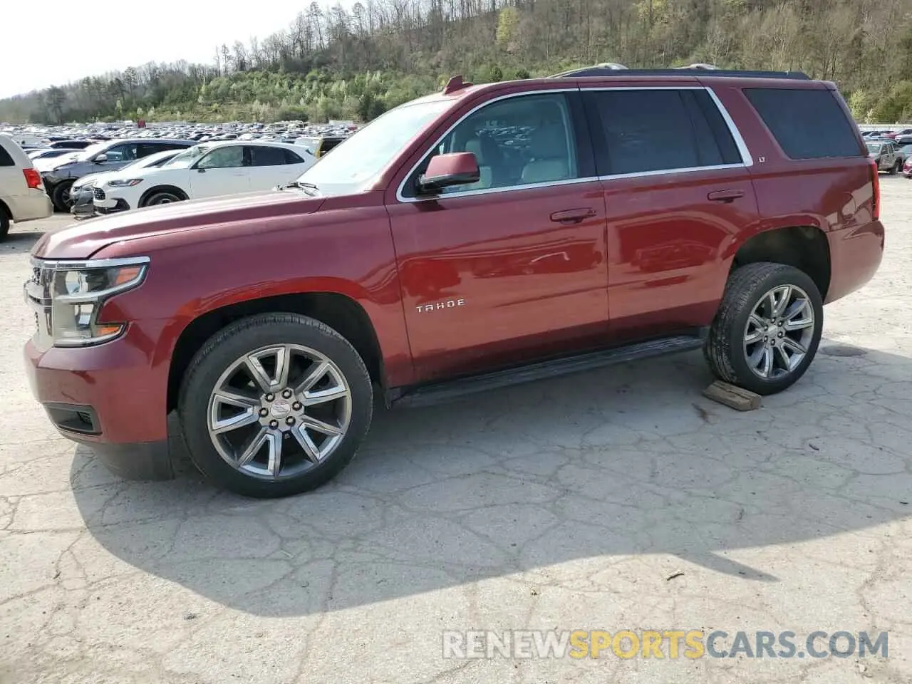 1 Фотография поврежденного автомобиля 1GNSKBKC5LR231618 CHEVROLET TAHOE 2020