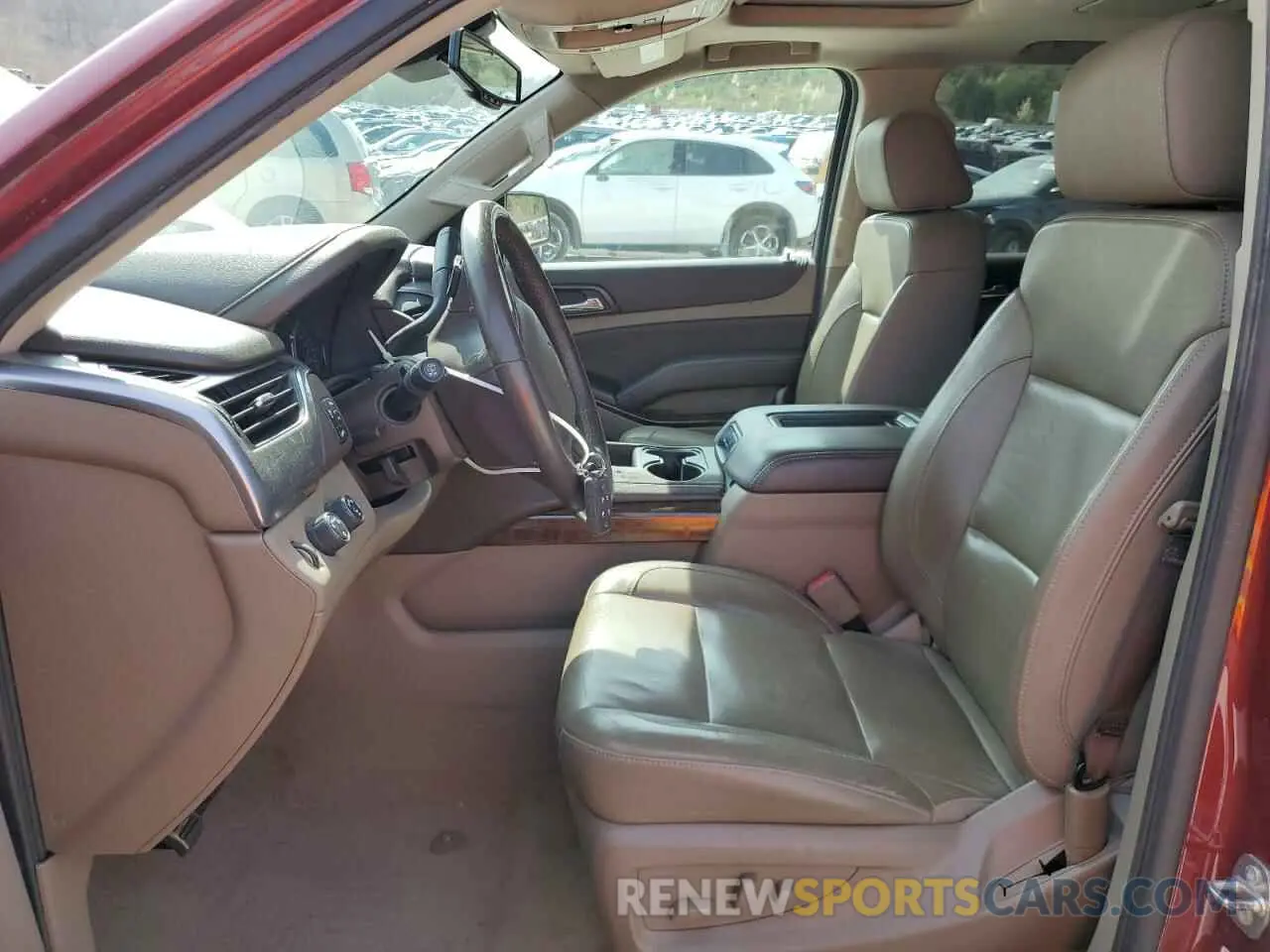 7 Фотография поврежденного автомобиля 1GNSKBKC5LR231618 CHEVROLET TAHOE 2020