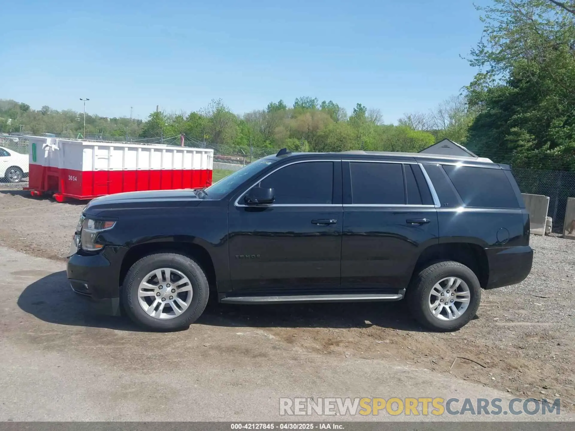 14 Photograph of a damaged car 1GNSKBKCXLR255963 CHEVROLET TAHOE 2020