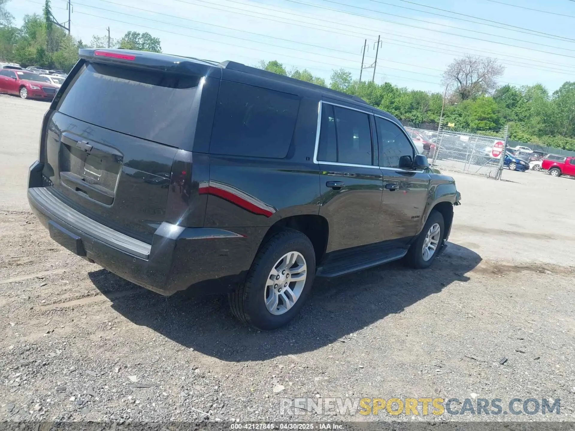 4 Photograph of a damaged car 1GNSKBKCXLR255963 CHEVROLET TAHOE 2020