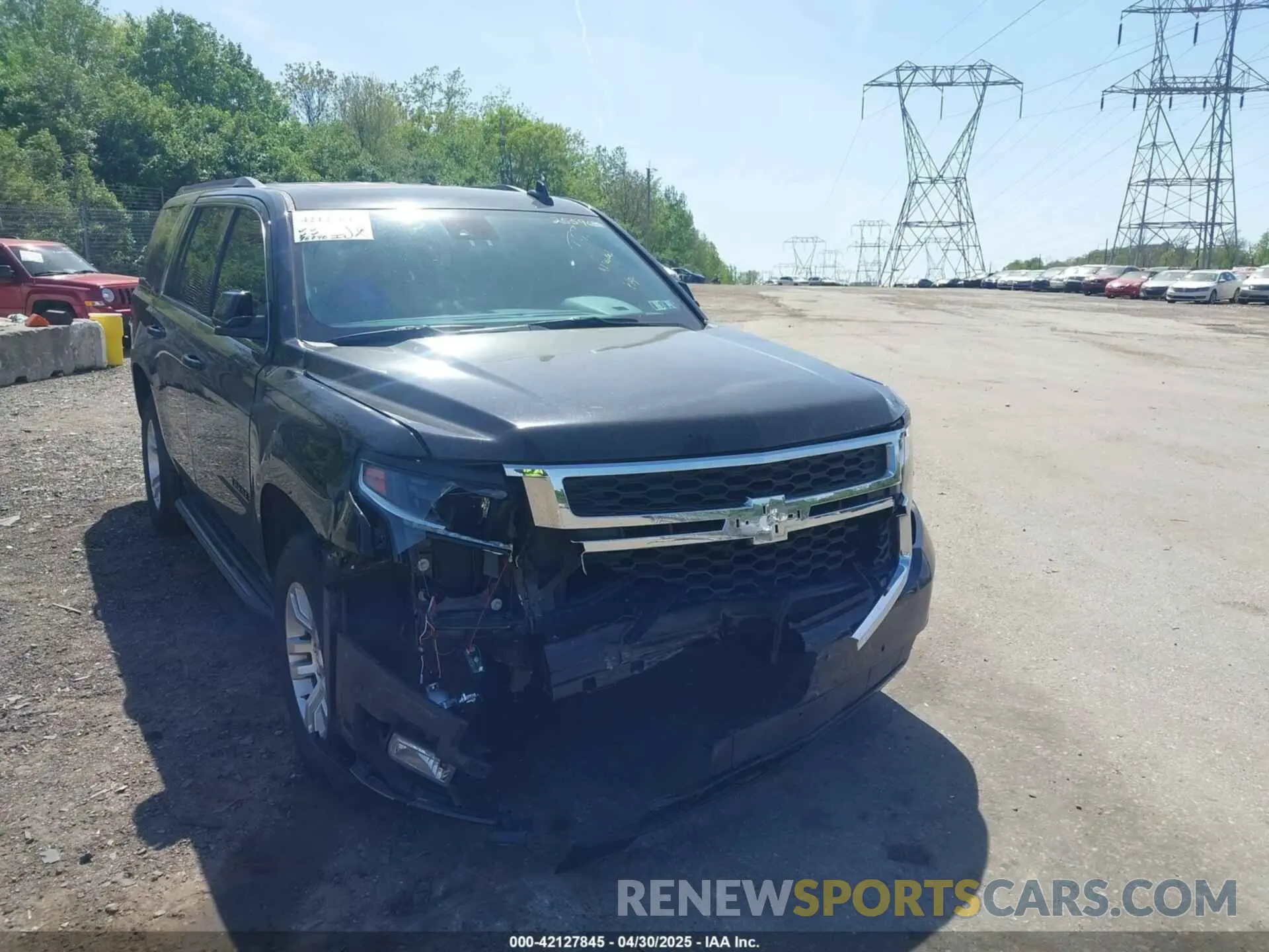 6 Photograph of a damaged car 1GNSKBKCXLR255963 CHEVROLET TAHOE 2020