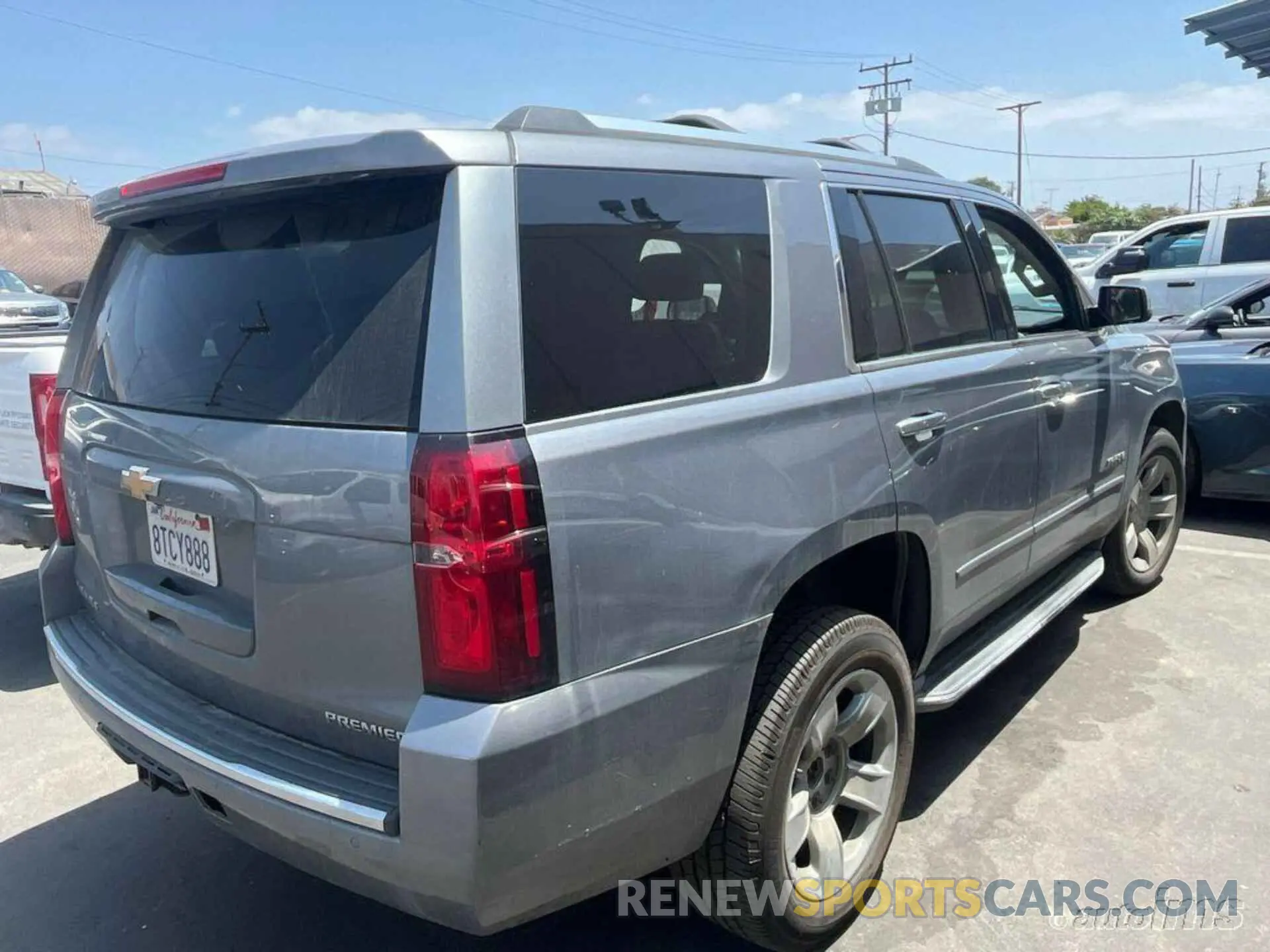 10 Фотография поврежденного автомобиля 1GNSKCKC1LR118397 CHEVROLET TAHOE 2020