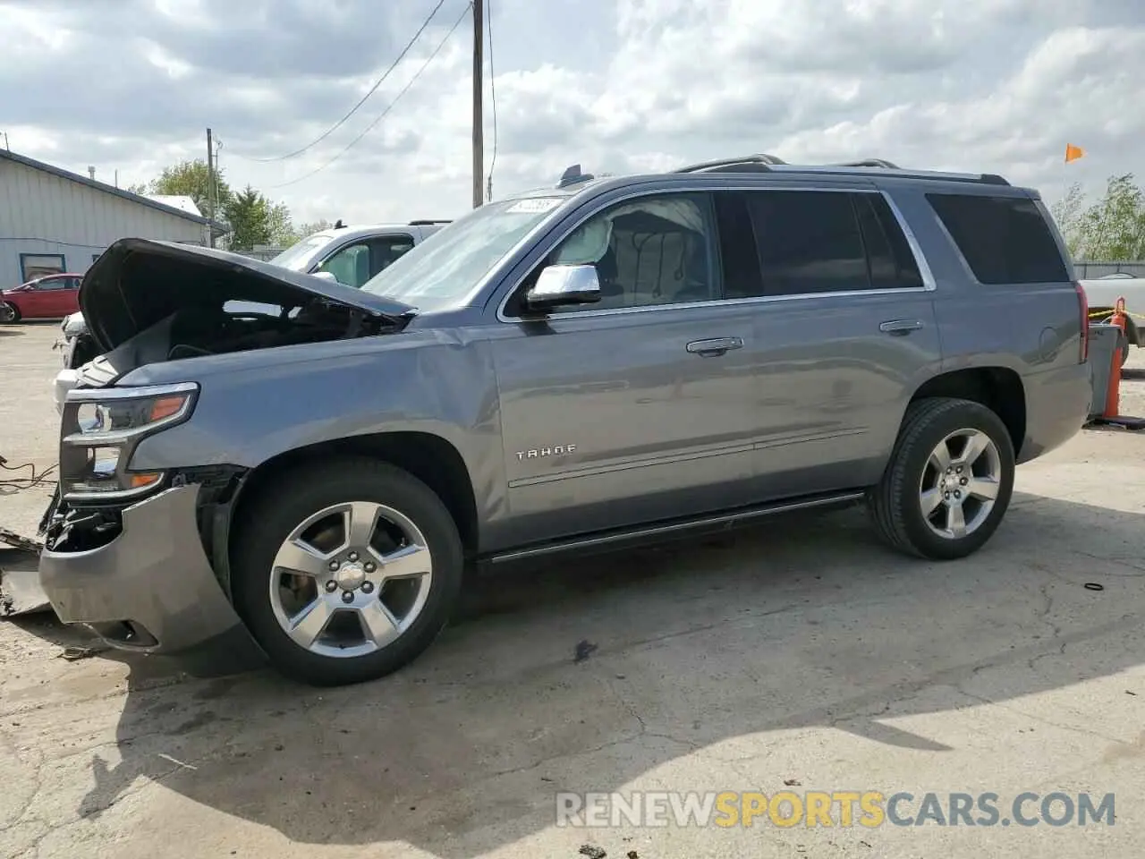 1 Photograph of a damaged car 1GNSKCKC7LR125399 CHEVROLET TAHOE 2020