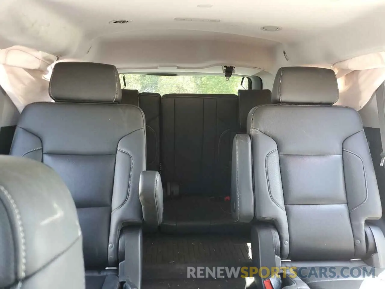 10 Photograph of a damaged car 1GNSKCKJ4LR294570 CHEVROLET TAHOE 2020