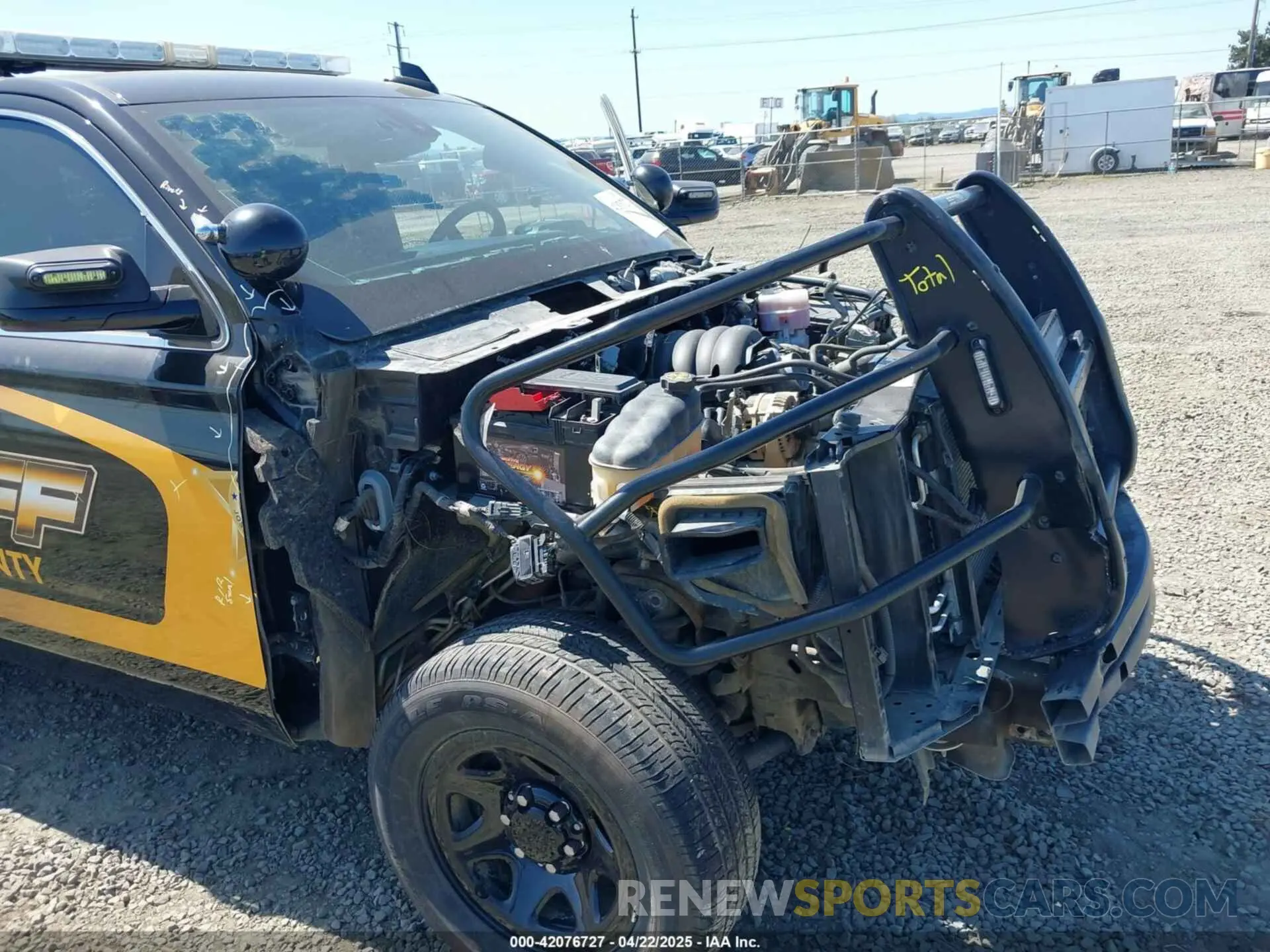 18 Photograph of a damaged car 1GNSKDEC3LR155615 CHEVROLET TAHOE 2020