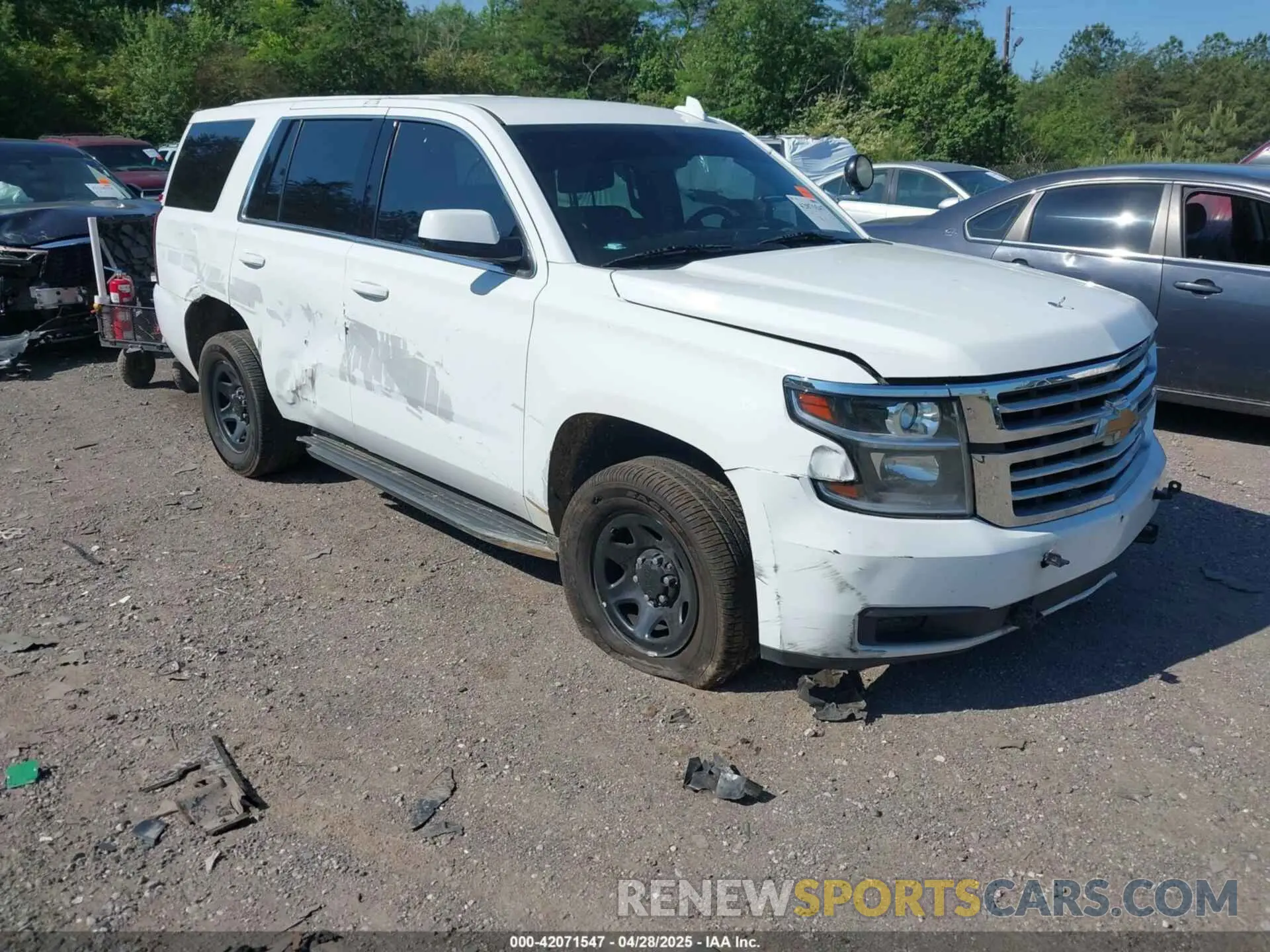 1 Фотография поврежденного автомобиля 1GNSKDEC7LR124772 CHEVROLET TAHOE 2020