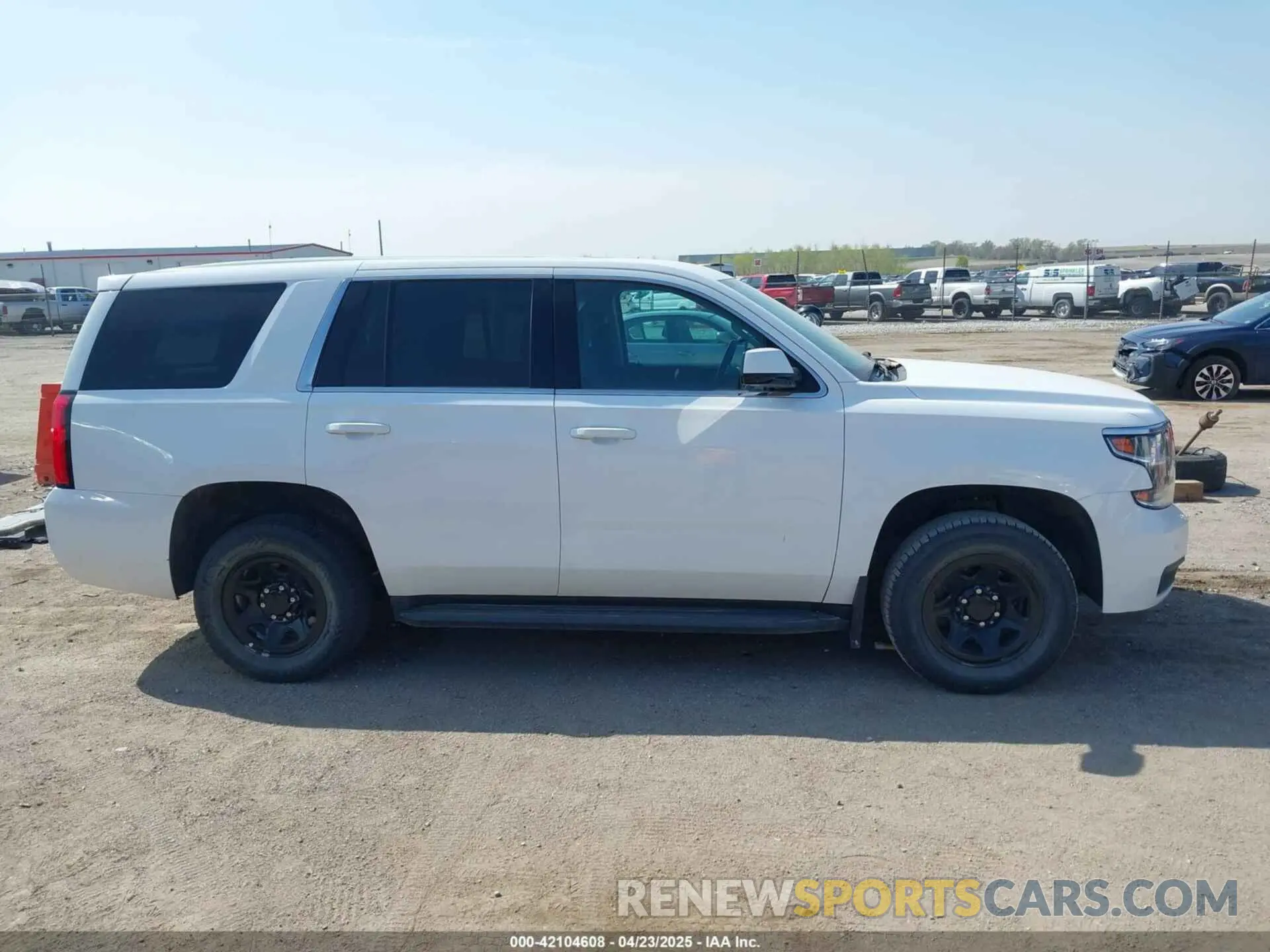 14 Photograph of a damaged car 1GNSKDEC8LR258254 CHEVROLET TAHOE 2020