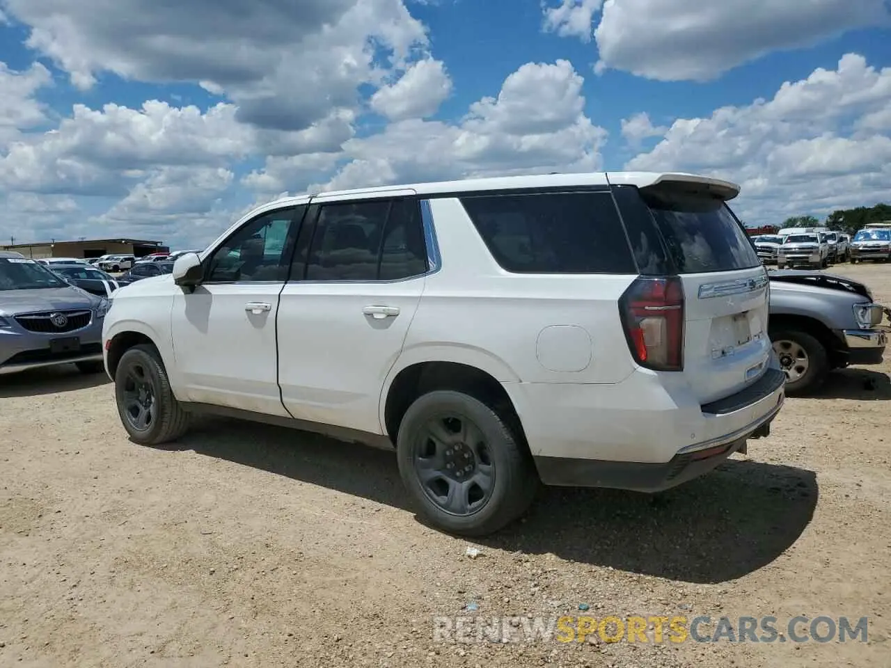 2 Фотография поврежденного автомобиля 1GBSCLED3MR296330 CHEVROLET TAHOE 2021