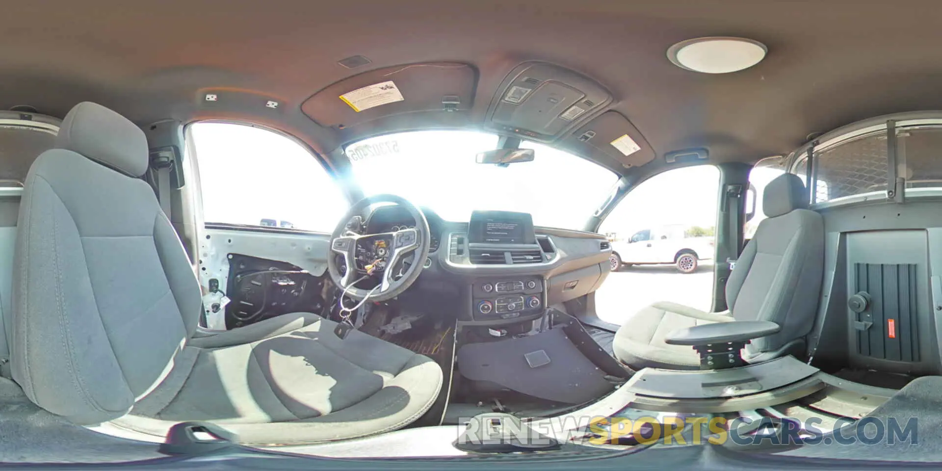 15 Photograph of a damaged car 1GNSCLED3MR458377 CHEVROLET TAHOE 2021