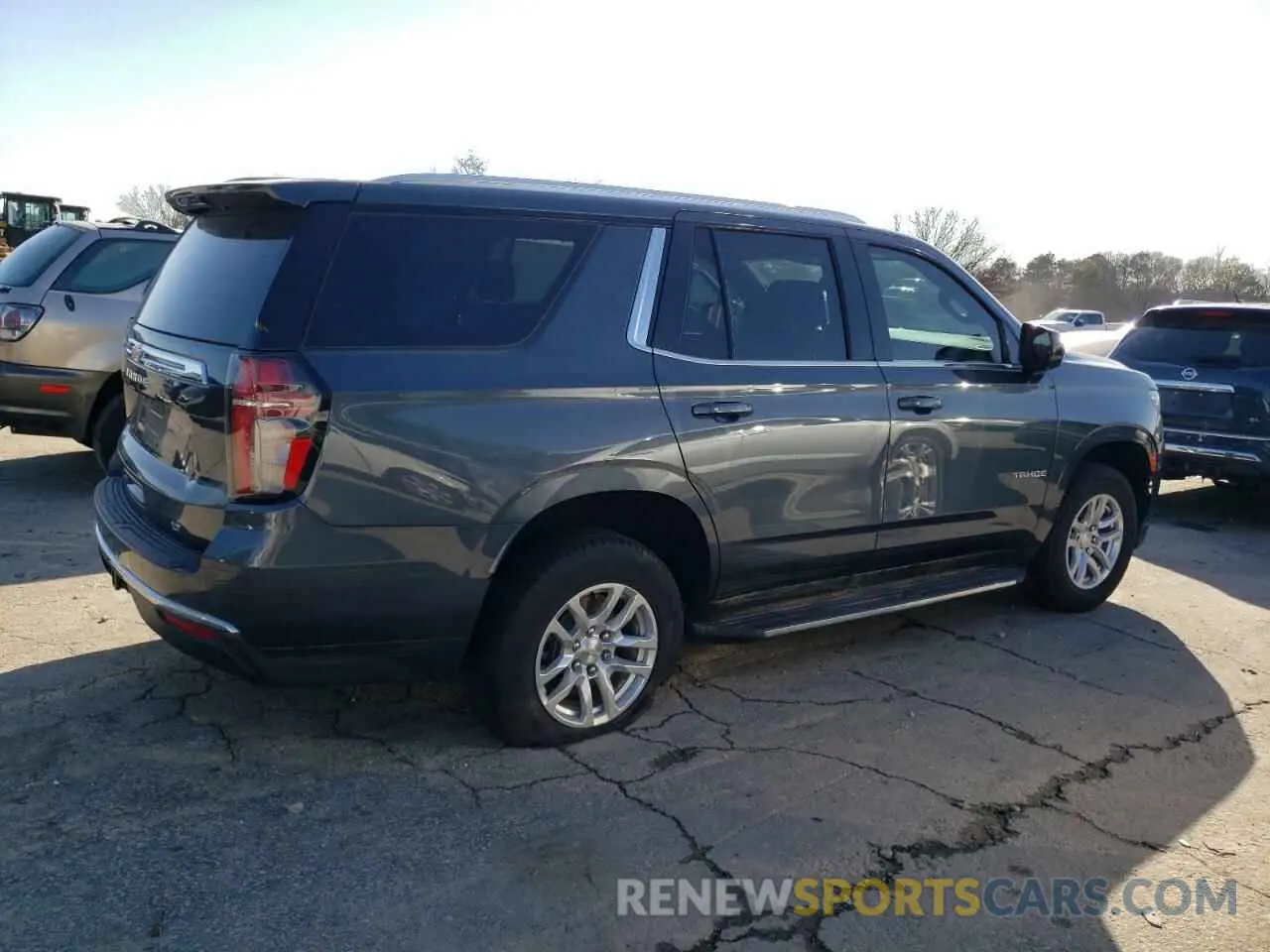 3 Photograph of a damaged car 1GNSCNKD0MR222527 CHEVROLET TAHOE 2021