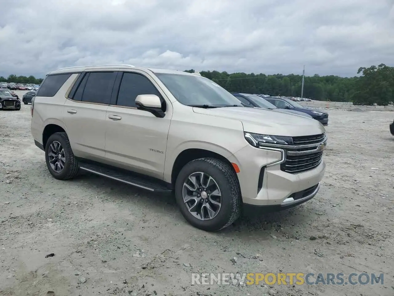4 Photograph of a damaged car 1GNSCNKD0MR227811 CHEVROLET TAHOE 2021