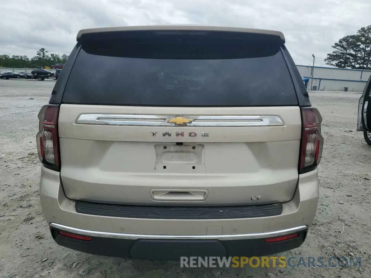 6 Photograph of a damaged car 1GNSCNKD0MR227811 CHEVROLET TAHOE 2021
