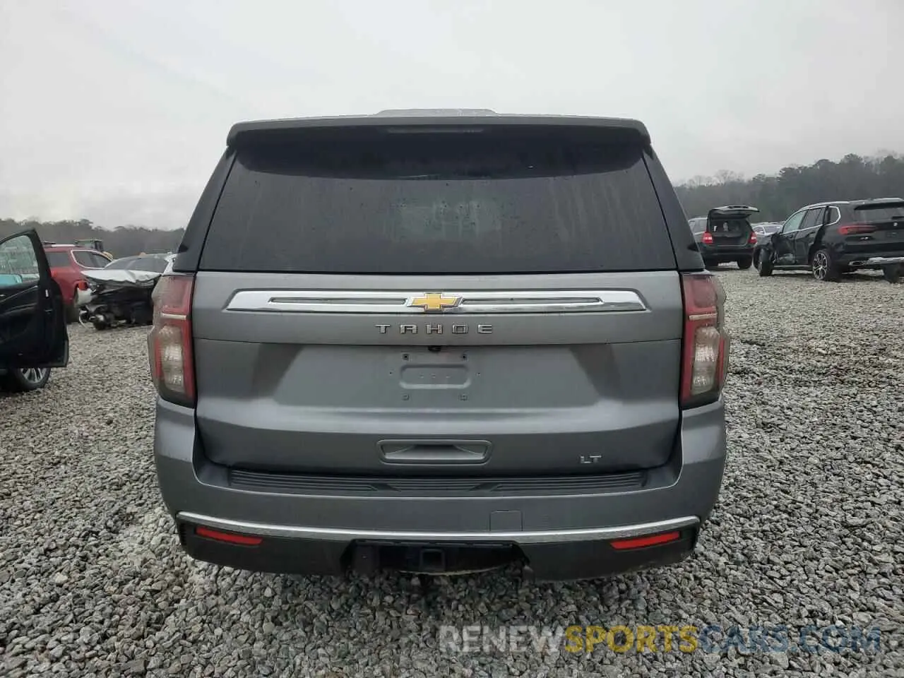 6 Photograph of a damaged car 1GNSCNKD1MR156490 CHEVROLET TAHOE 2021
