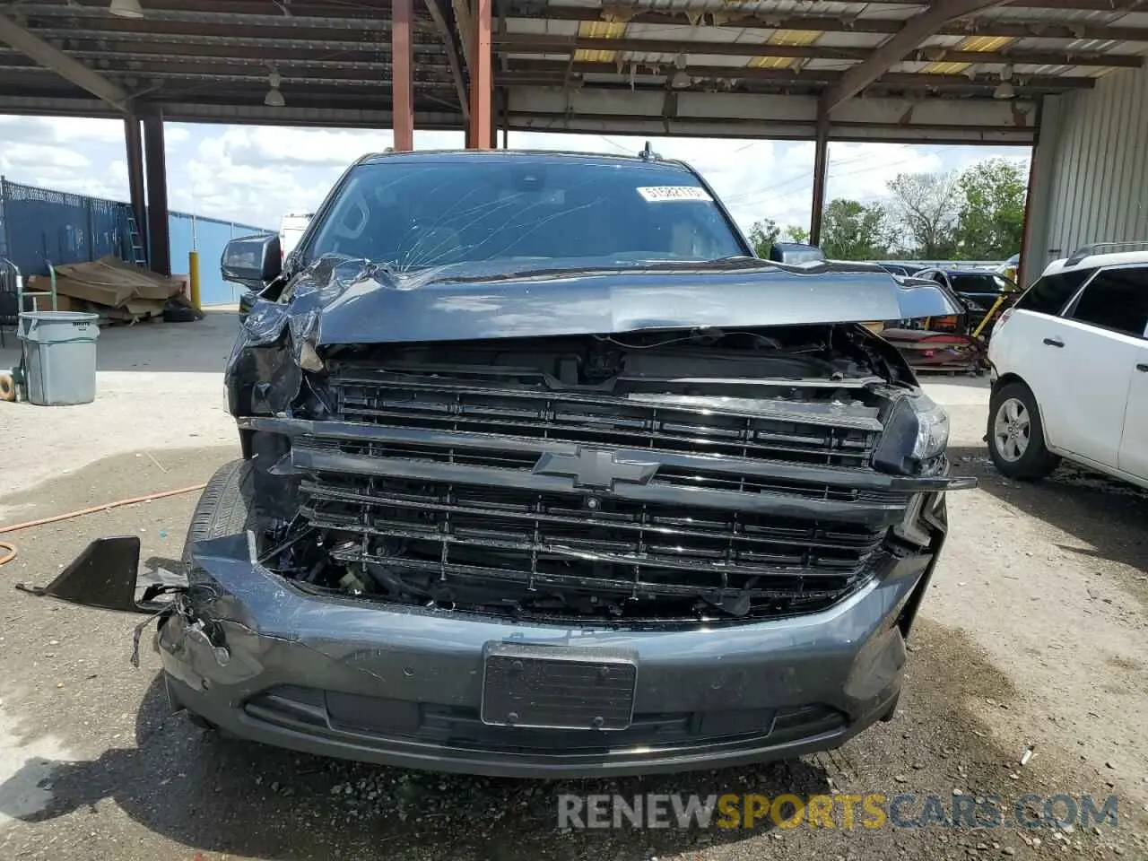 5 Photograph of a damaged car 1GNSCNKD5MR110516 CHEVROLET TAHOE 2021