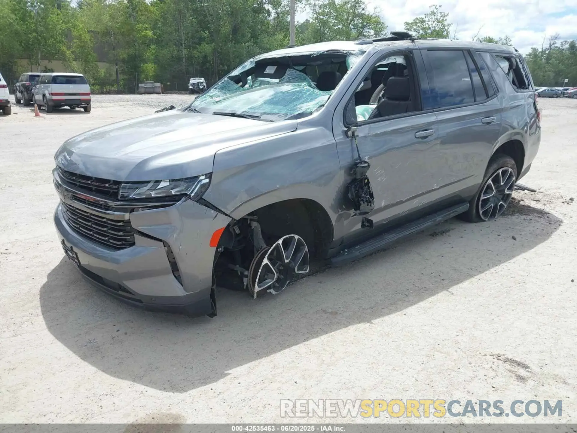 2 Photograph of a damaged car 1GNSCRKD3MR199039 CHEVROLET TAHOE 2021
