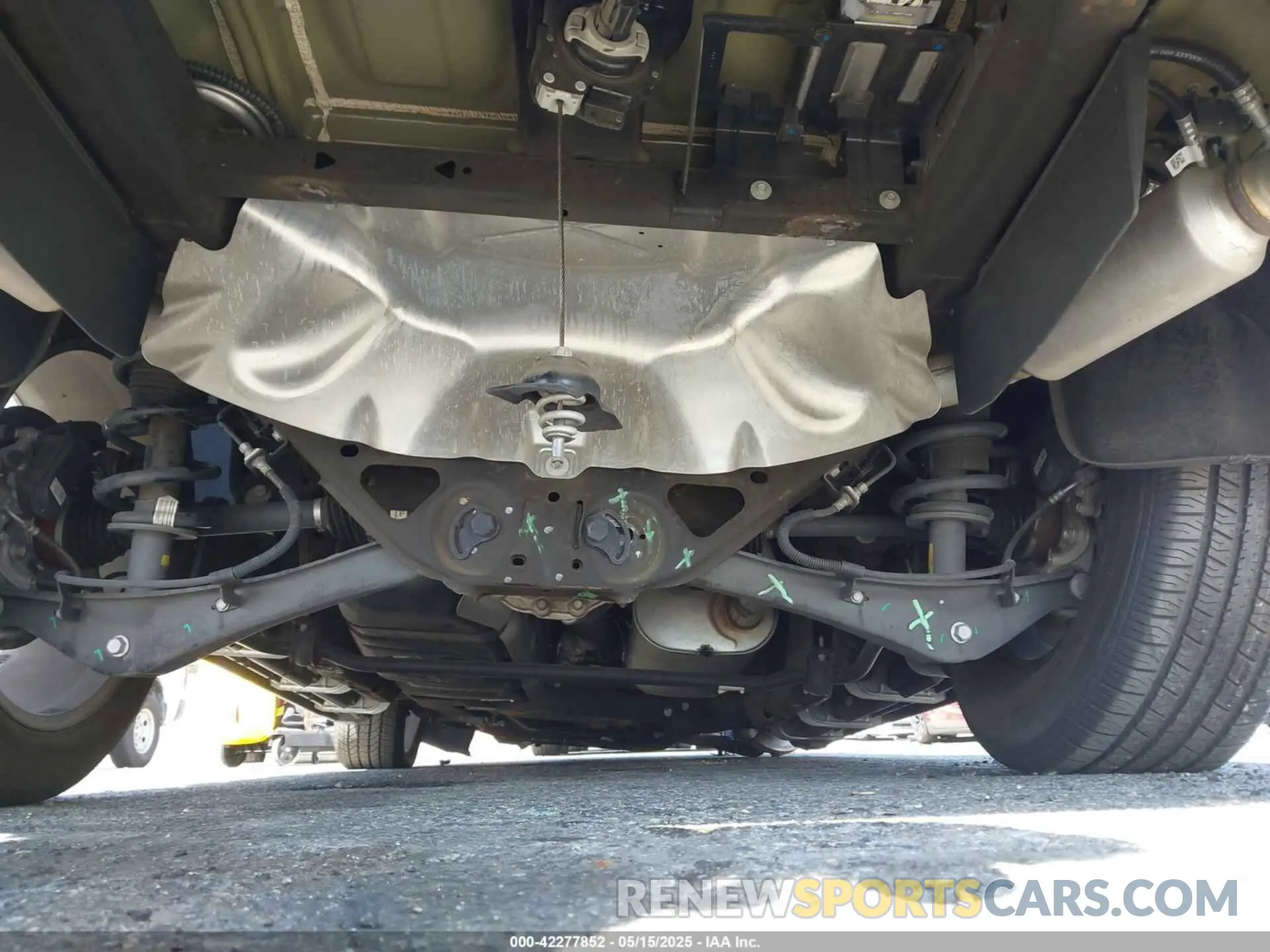 22 Photograph of a damaged car 1GNSCSKD5MR112698 CHEVROLET TAHOE 2021