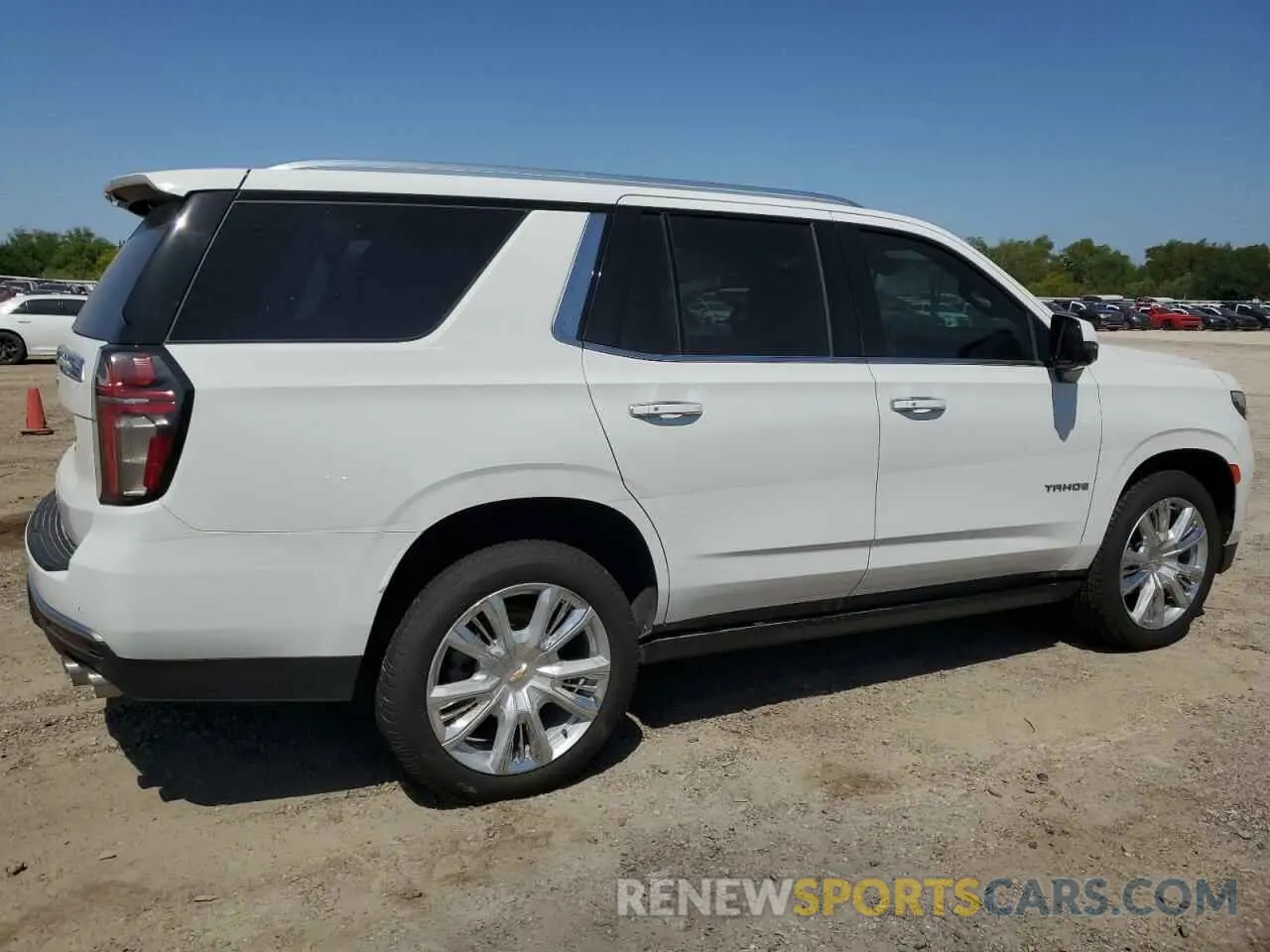 3 Photograph of a damaged car 1GNSCTKL9MR103208 CHEVROLET TAHOE 2021