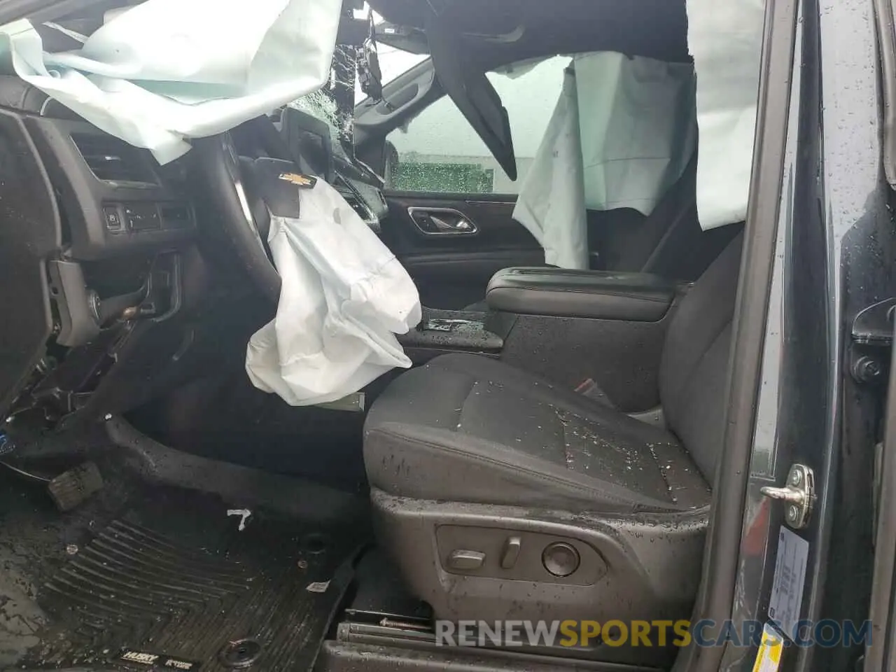 7 Photograph of a damaged car 1GNSKLED7MR441830 CHEVROLET TAHOE 2021