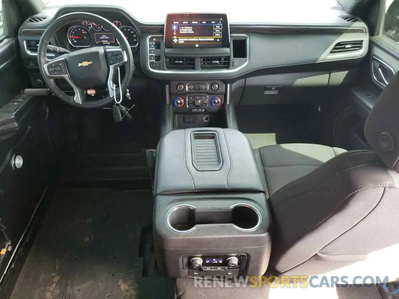 8 Фотография поврежденного автомобиля 1GNSKMKD2MR430504 CHEVROLET TAHOE 2021